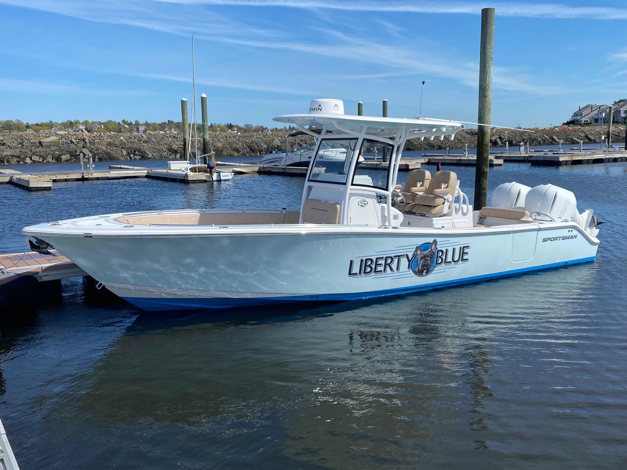 2019 Open 282 Center Console - Image 1