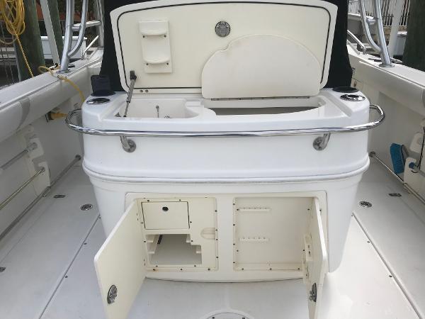 32' Boston Whaler, Listing Number 100914274, Image No. 24