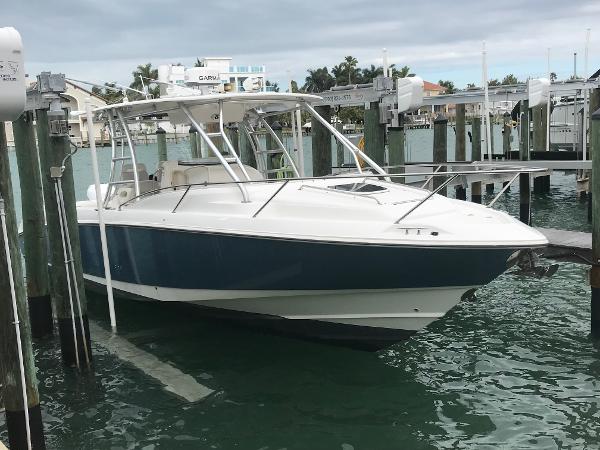 32' Boston Whaler, Listing Number 100914274, - Photo No. 3