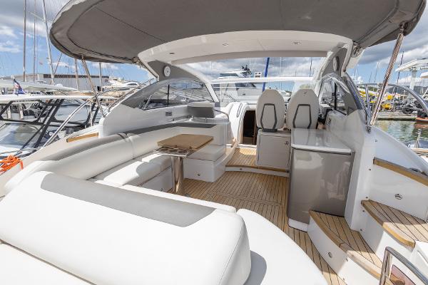 Princess Motor Yacht Sales - Used Princess V40