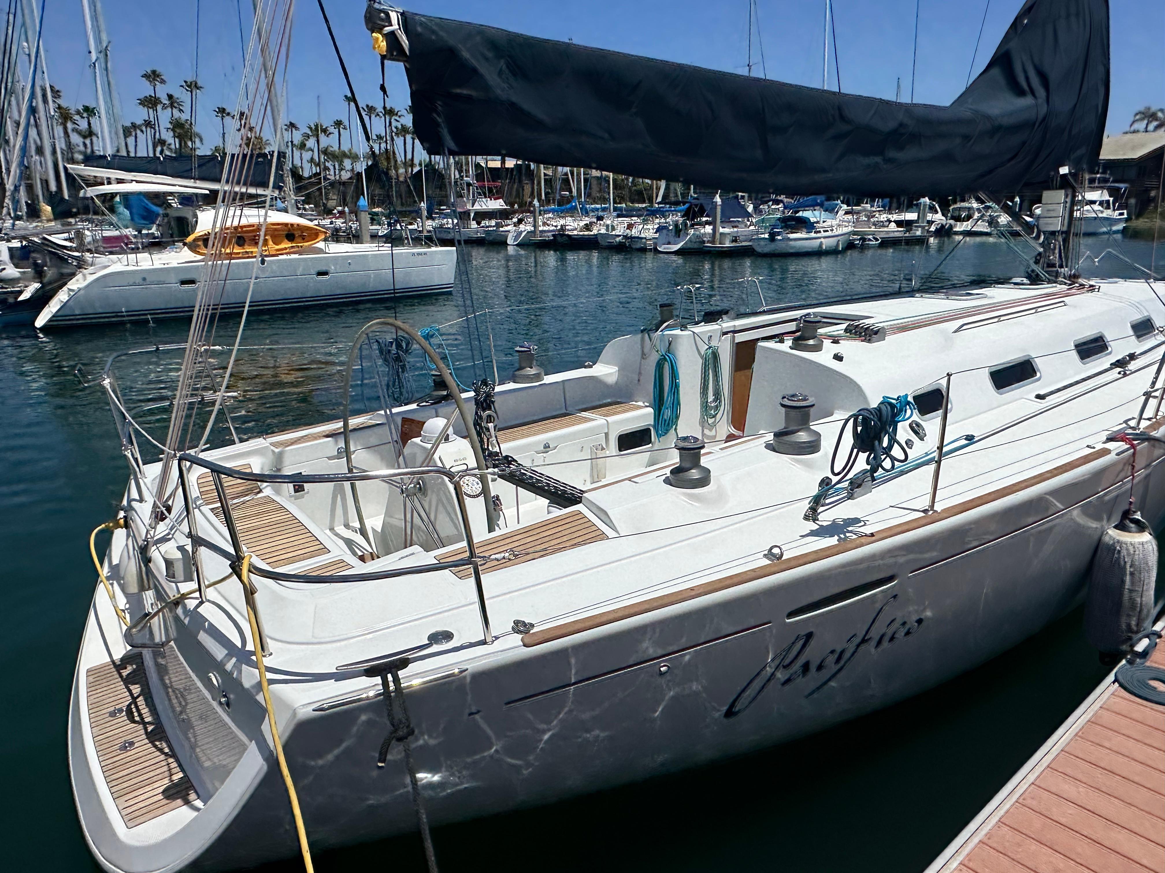 Yacht Photos Pics