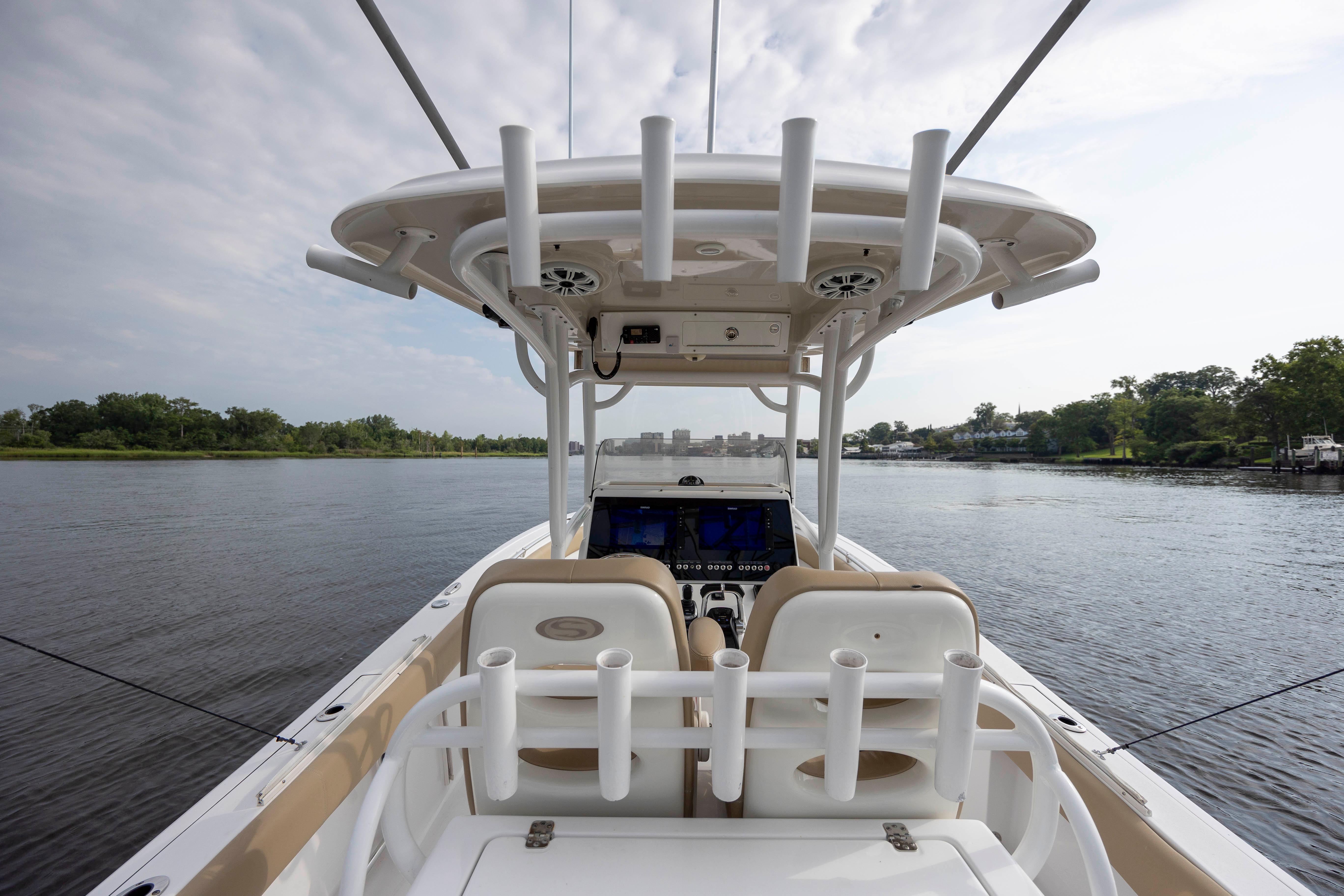 2017 Sportsman Open 282 Center Console