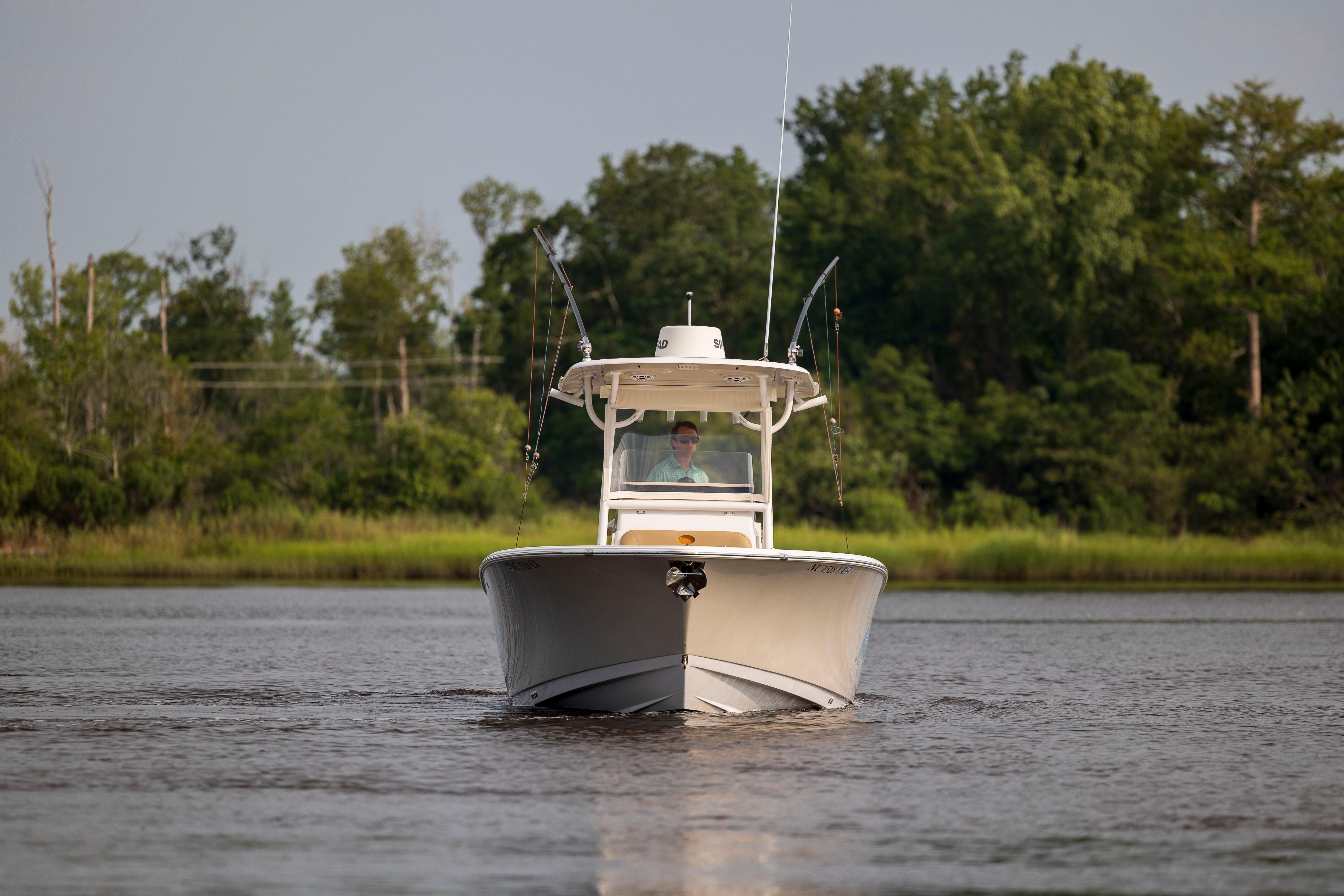 2017 Sportsman Open 282 Center Console