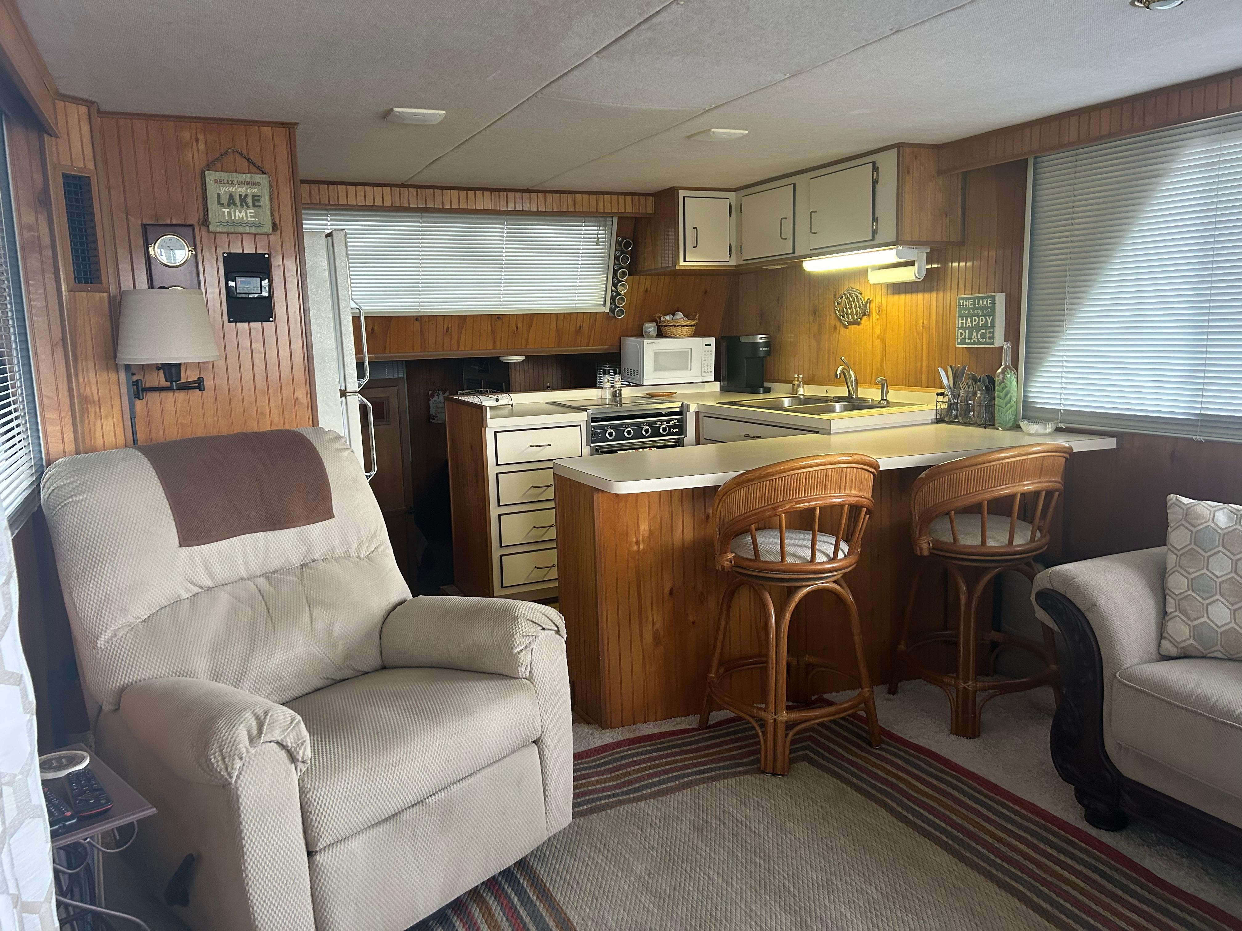 50' Gibson, Listing Number 100917625, - Photo No. 24