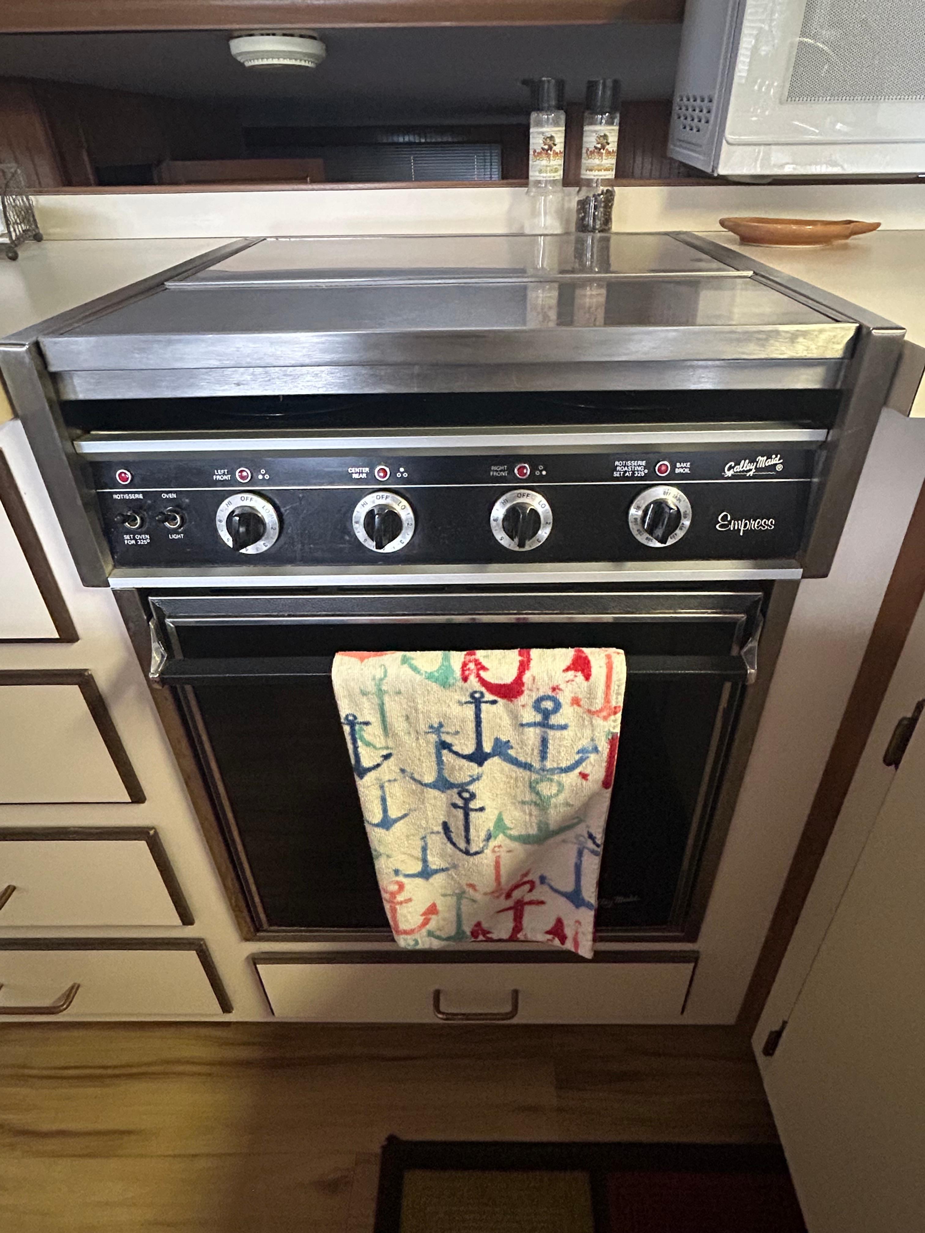 50' Gibson, Listing Number 100917625, - Photo No. 27