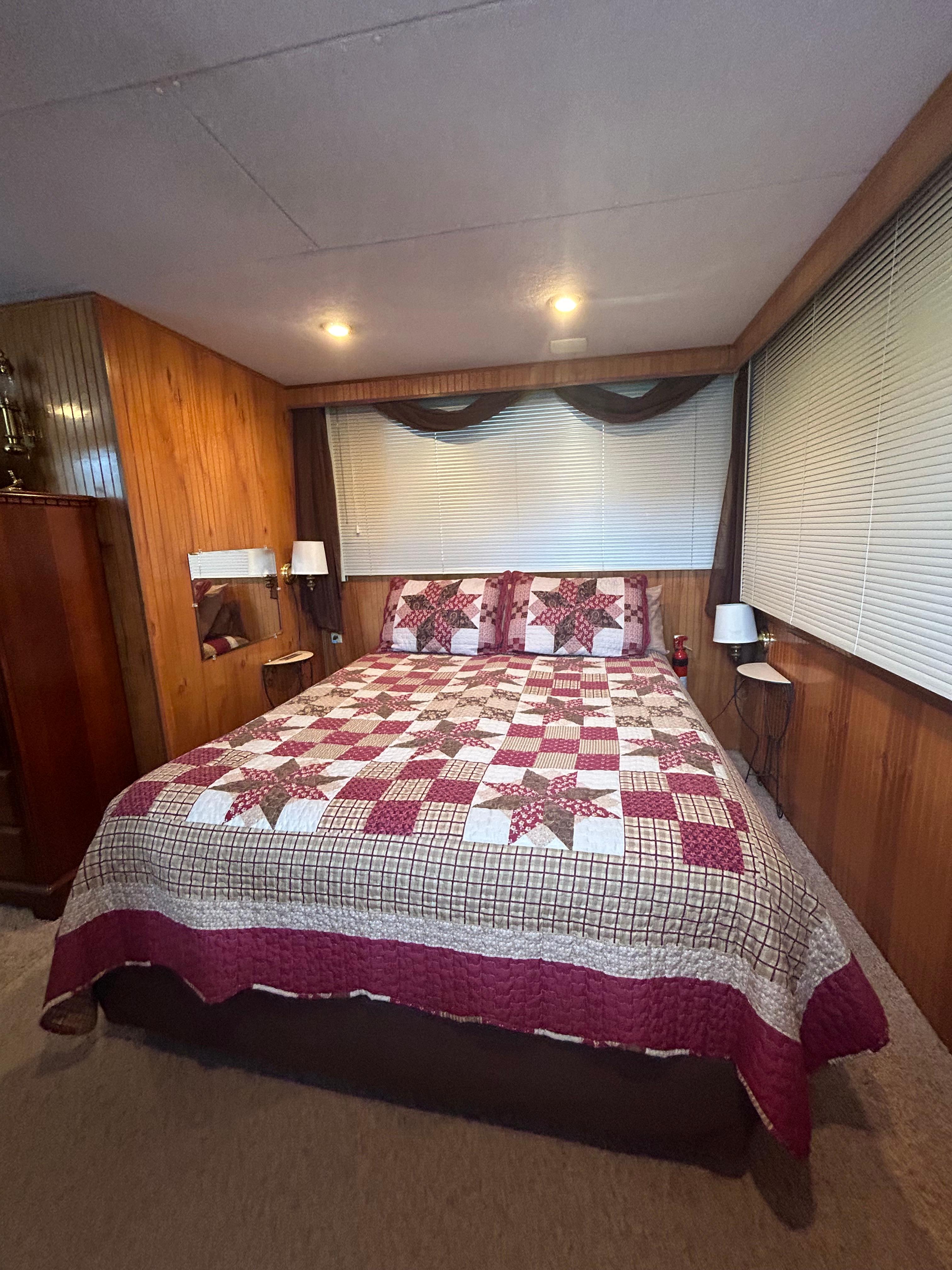 50' Gibson, Listing Number 100917625, - Photo No. 30