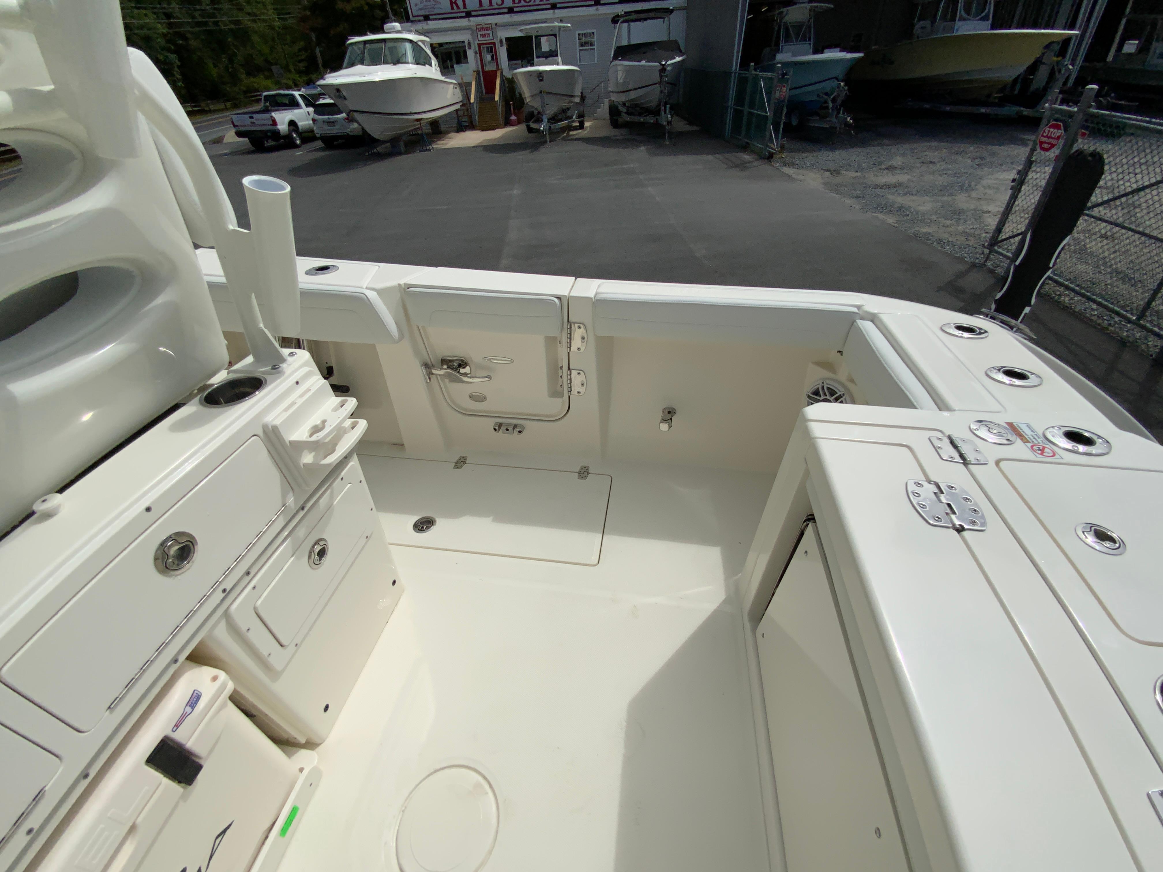 2025 Cobia 265 Center Console Open-22