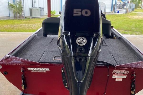 2022 Tracker Boats boat for sale, model of the boat is Bass Tracker & Image # 3 of 3
