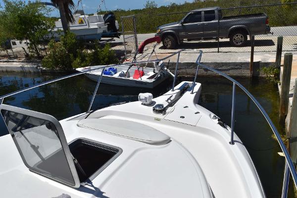 30' Boston Whaler, Listing Number 100899026, - Photo No. 4