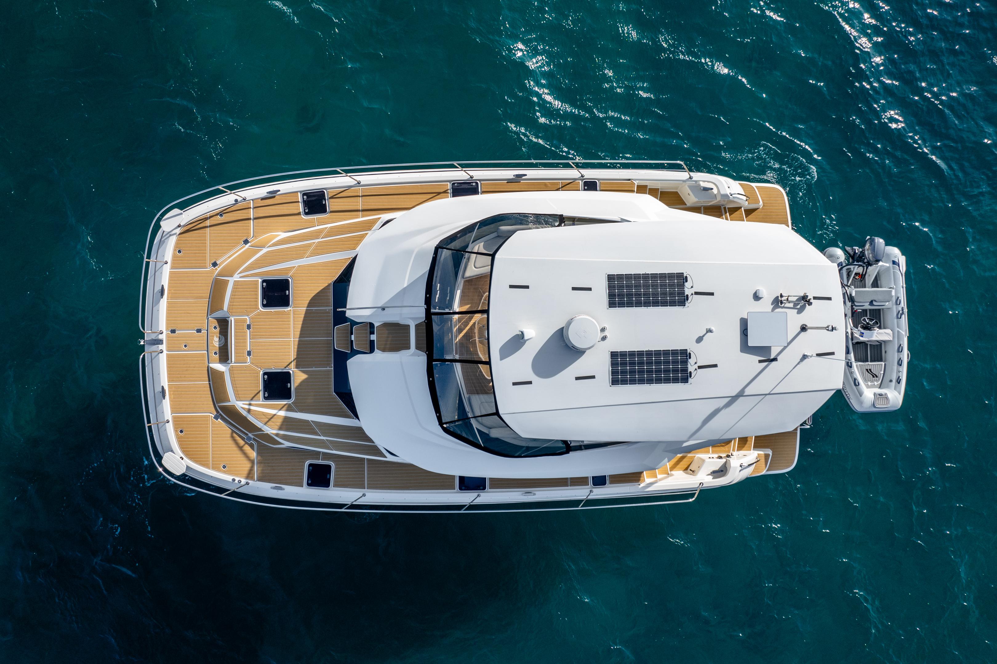 2024 Aquila 44 Yacht