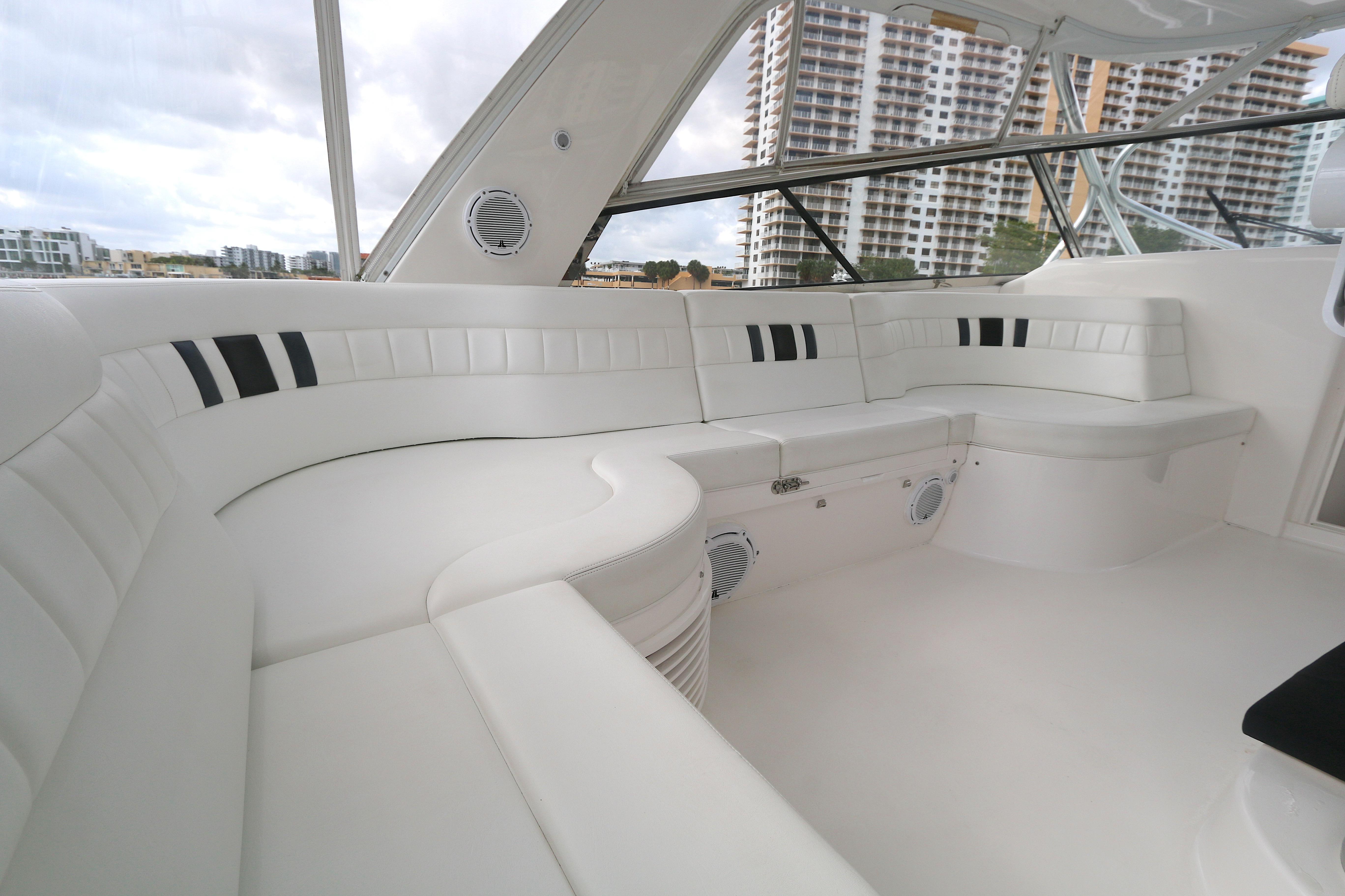 2012 Intrepid 475 sport yacht