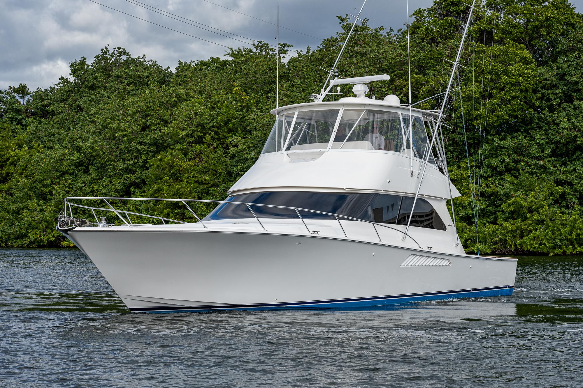 2008 Viking 54 convertible