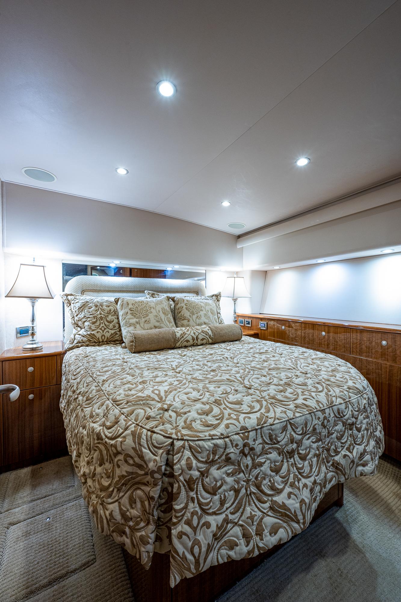 Viking 54 Off Ice-Master Stateroom