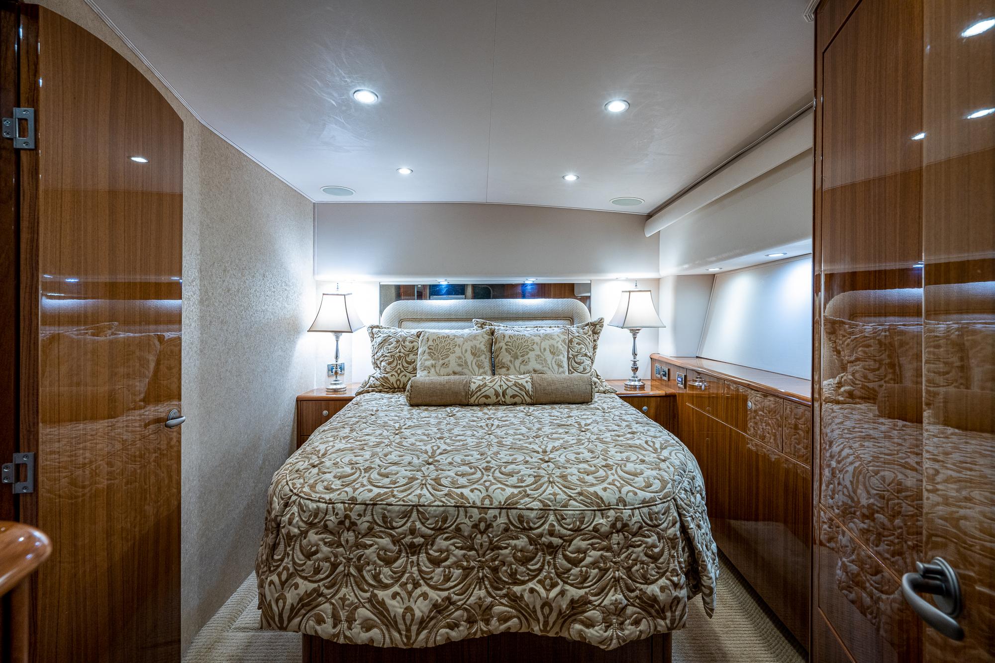 Viking 54 Off Ice-Master Stateroom