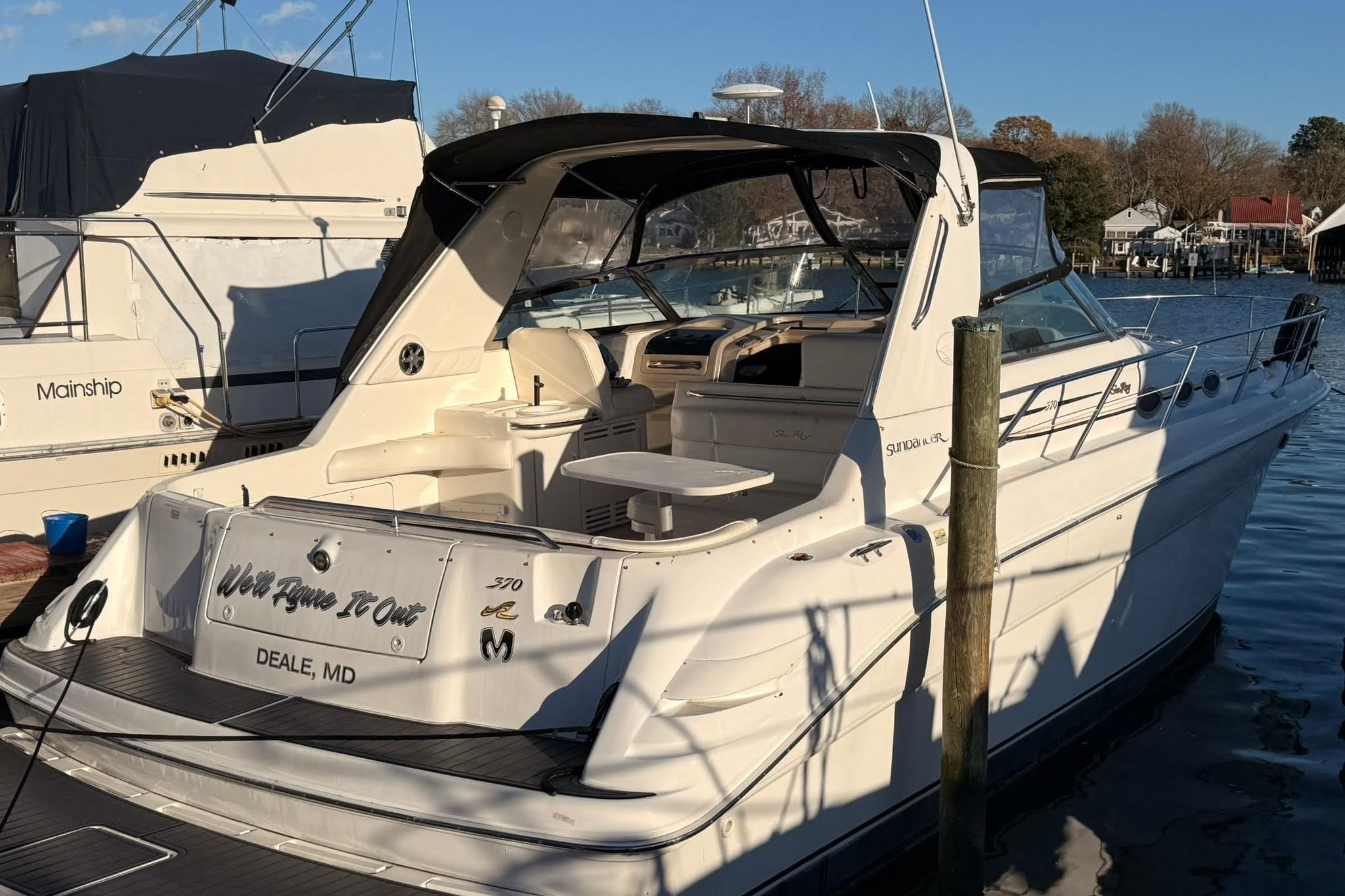 M 10530 RD Knot 10 Yacht Sales M 10530 RD Knot 10 Yacht Sales