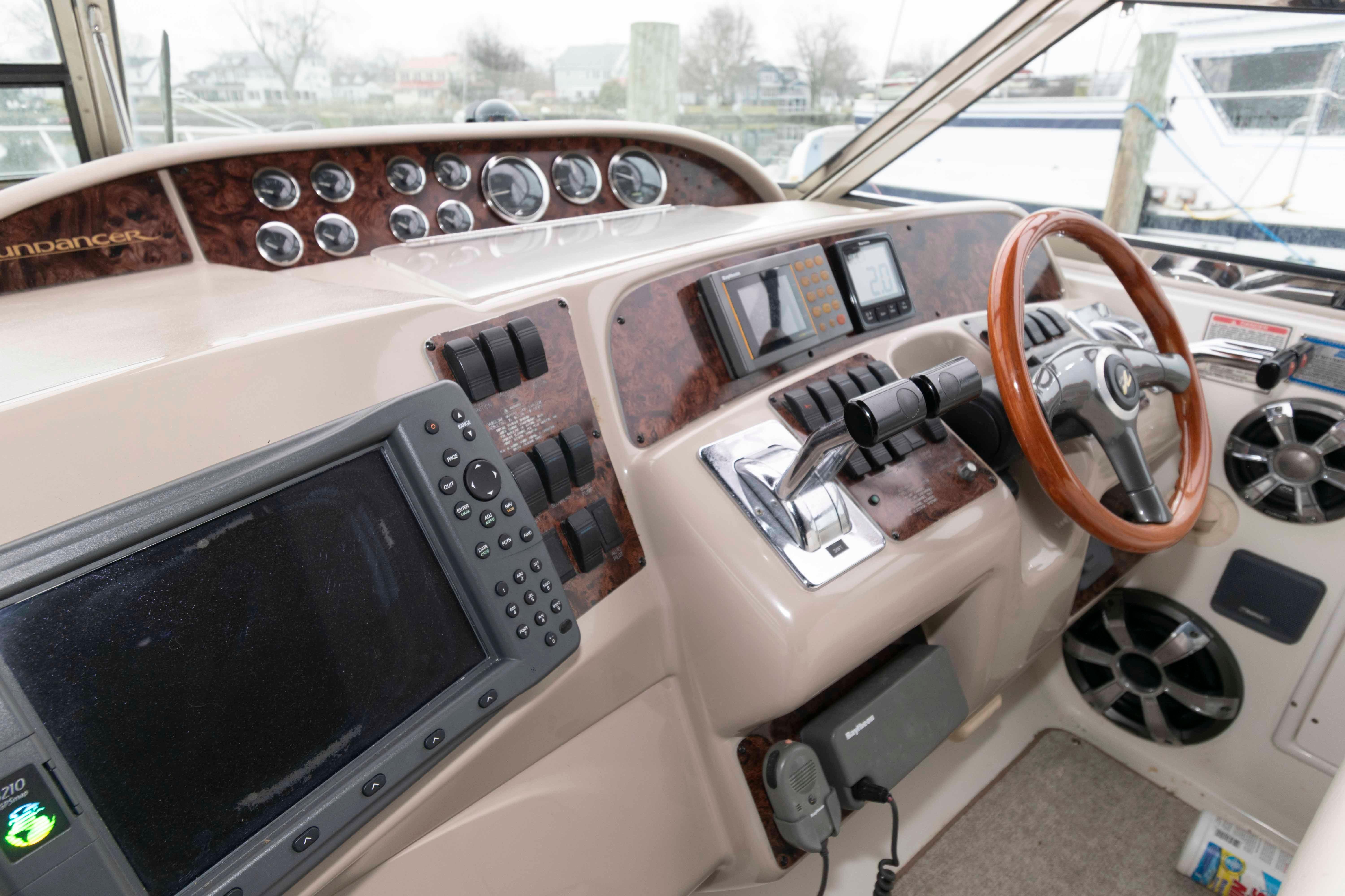 M 10530 RD Knot 10 Yacht Sales M 10530 RD Knot 10 Yacht Sales