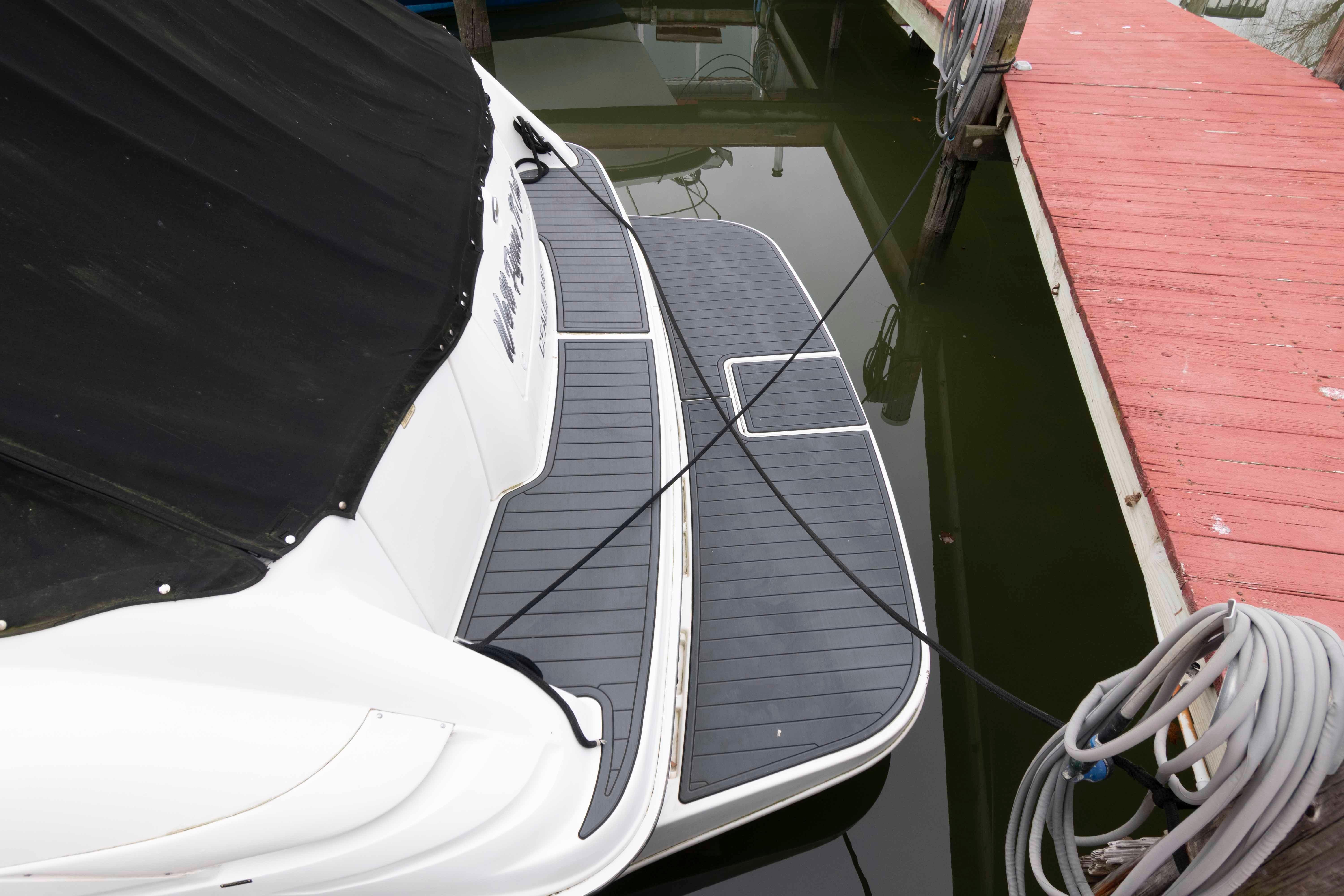 M 10530 RD Knot 10 Yacht Sales M 10530 RD Knot 10 Yacht Sales