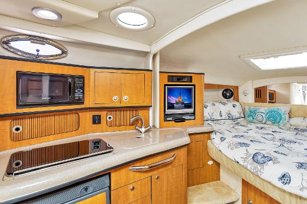 30' Sea Ray, Listing Number 100915084, Image No. 9