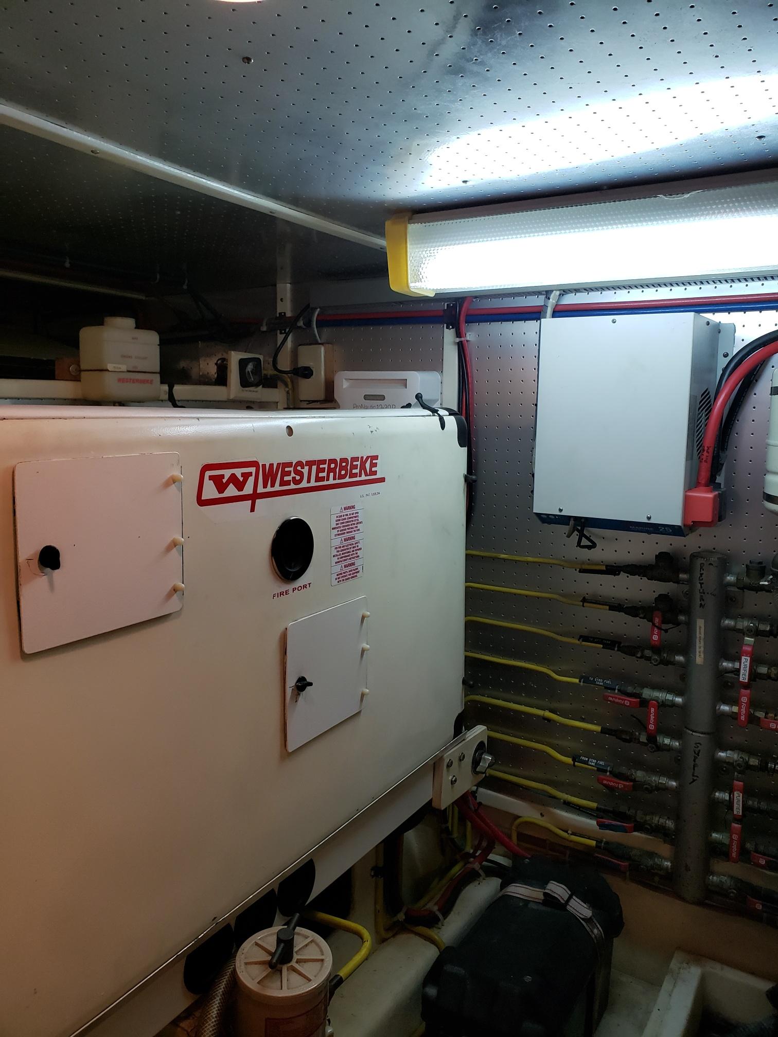 Destiny Yacht Photos Pics Genset/Engine Room