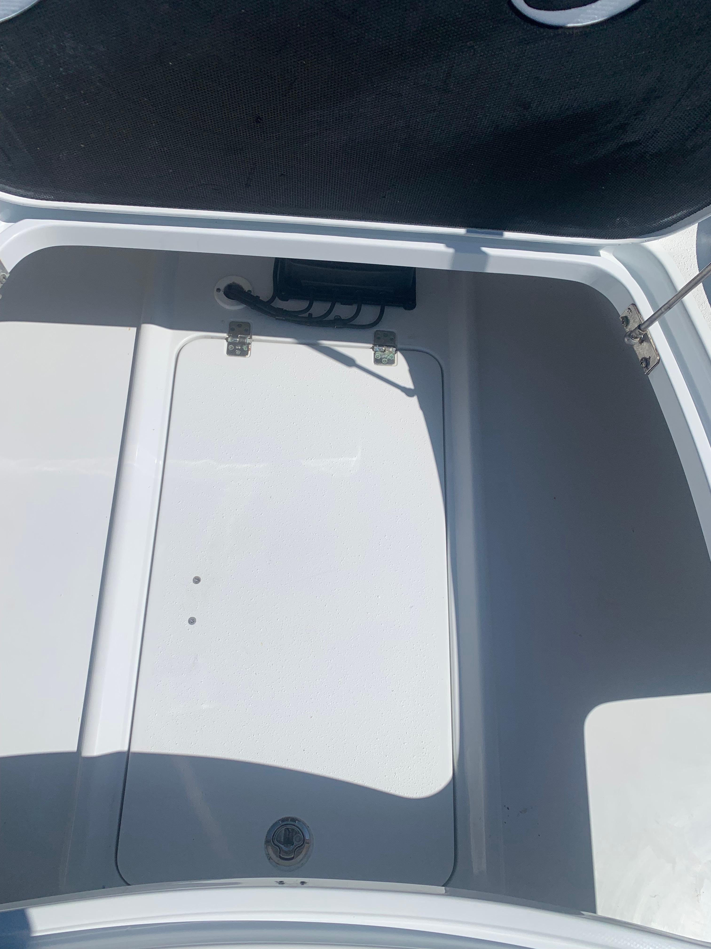 2019 Yellowfin 17 Skiff