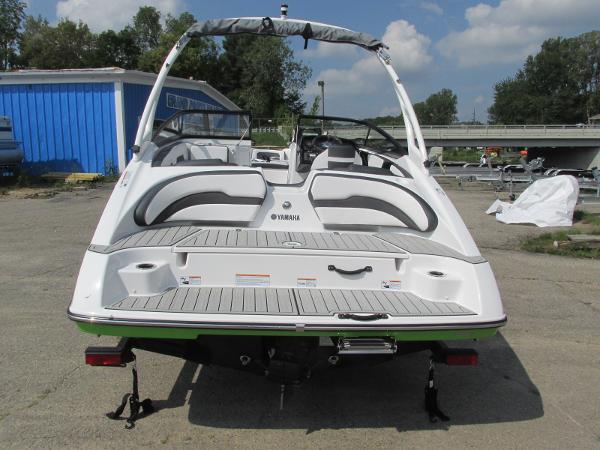 2022 Yamaha boat for sale, model of the boat is AR195 & Image # 4 of 20