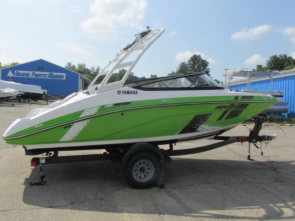 2022 Yamaha boat for sale, model of the boat is AR195 & Image # 5 of 20
