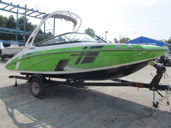 2022 Yamaha boat for sale, model of the boat is AR195 & Image # 6 of 20
