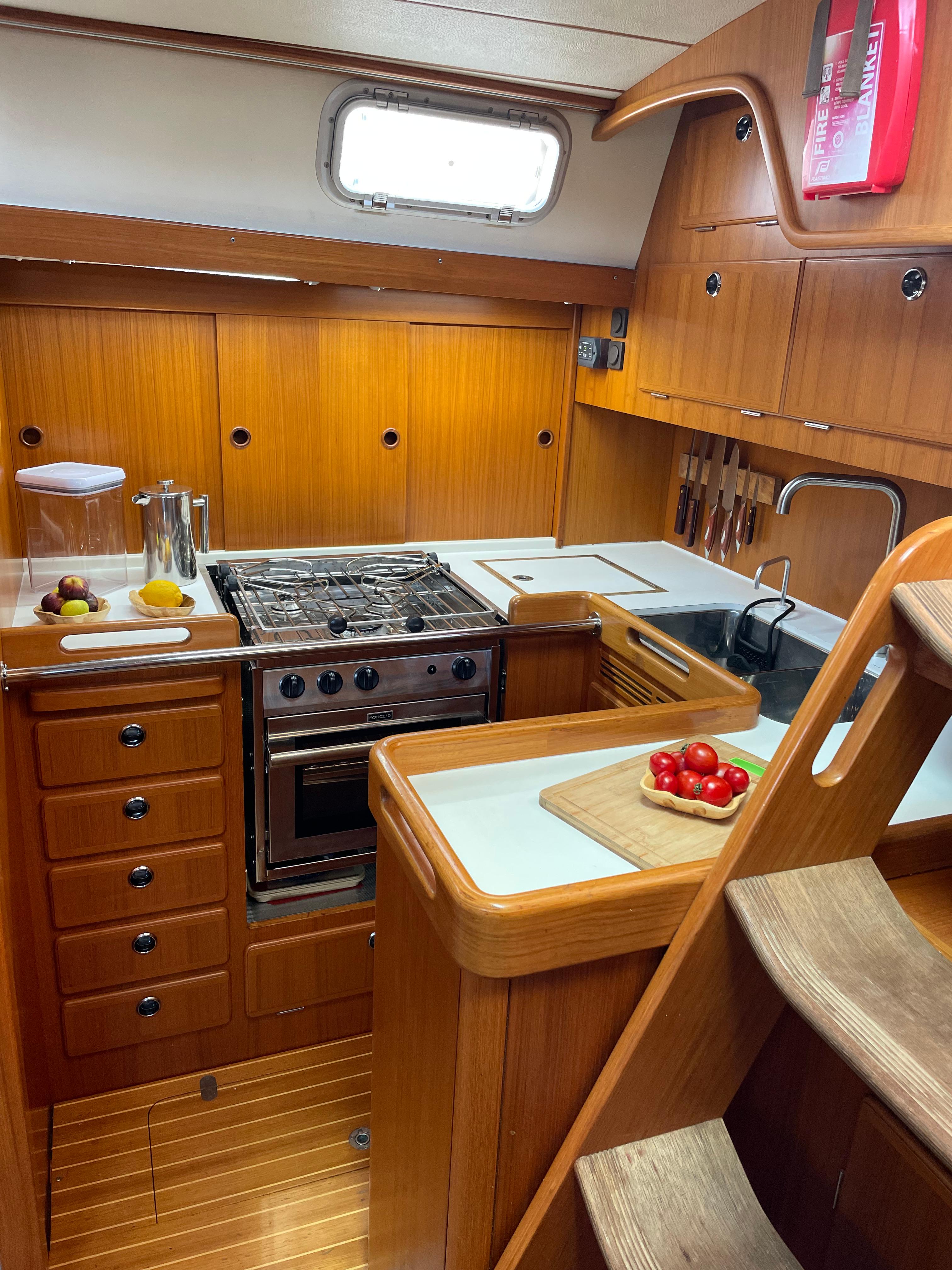 Hallberg-Rassy-46 2003 -FL-US-9723067 | Thumbnail
