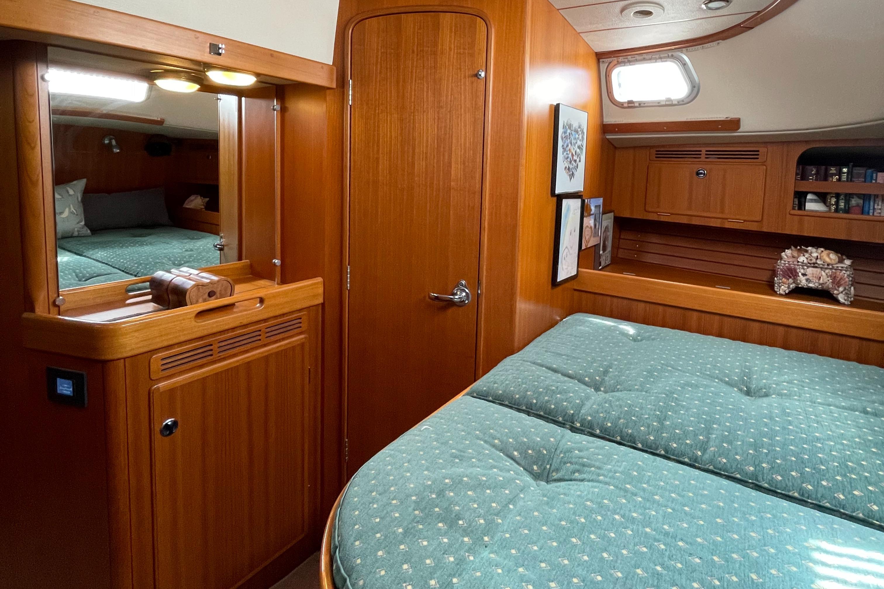 Hallberg-Rassy-46 2003 -FL-US-9723067 | Thumbnail