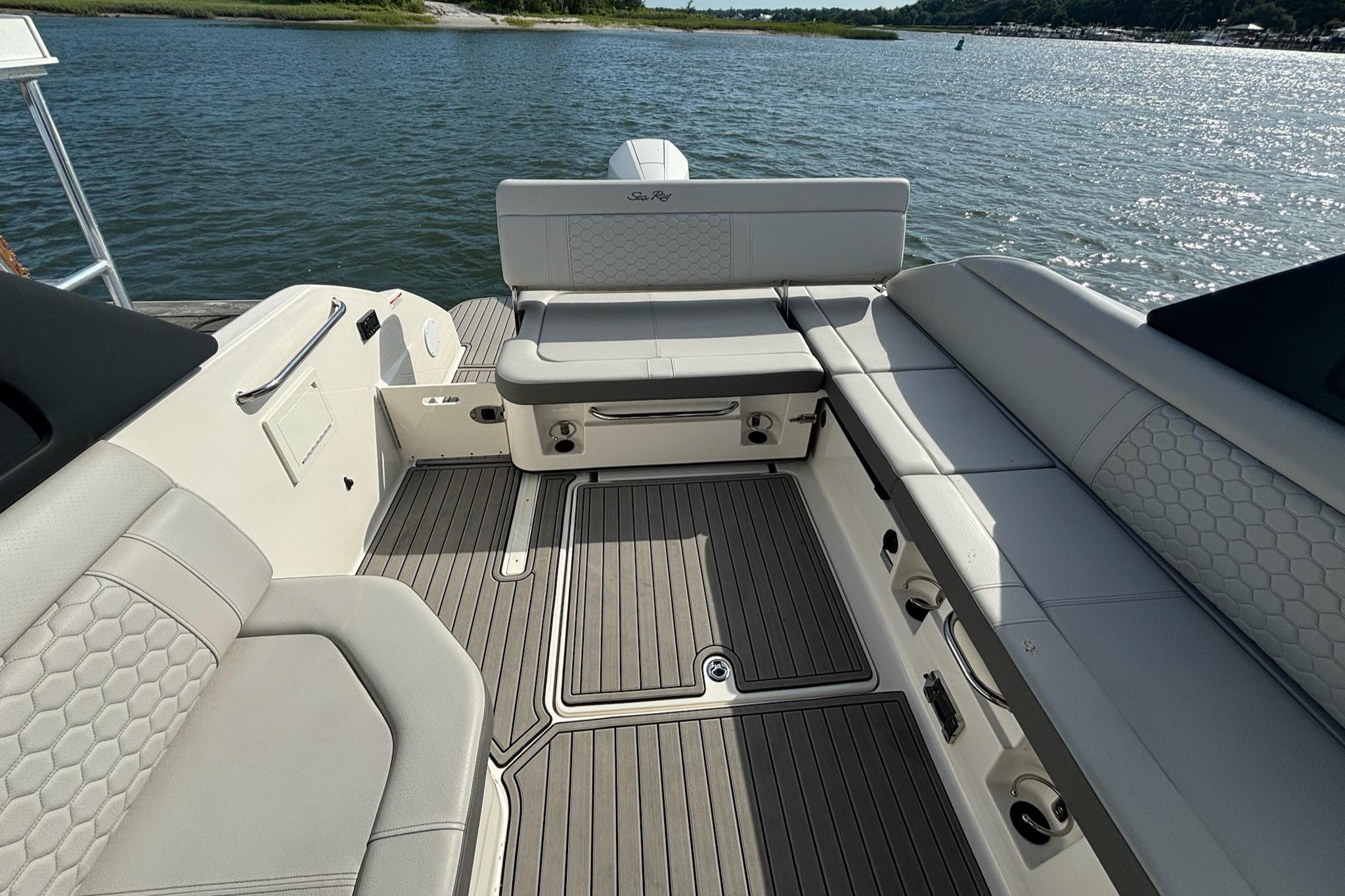 2024-sea-ray-sdx-250-outboard-power-9843067-20250618065148248-1