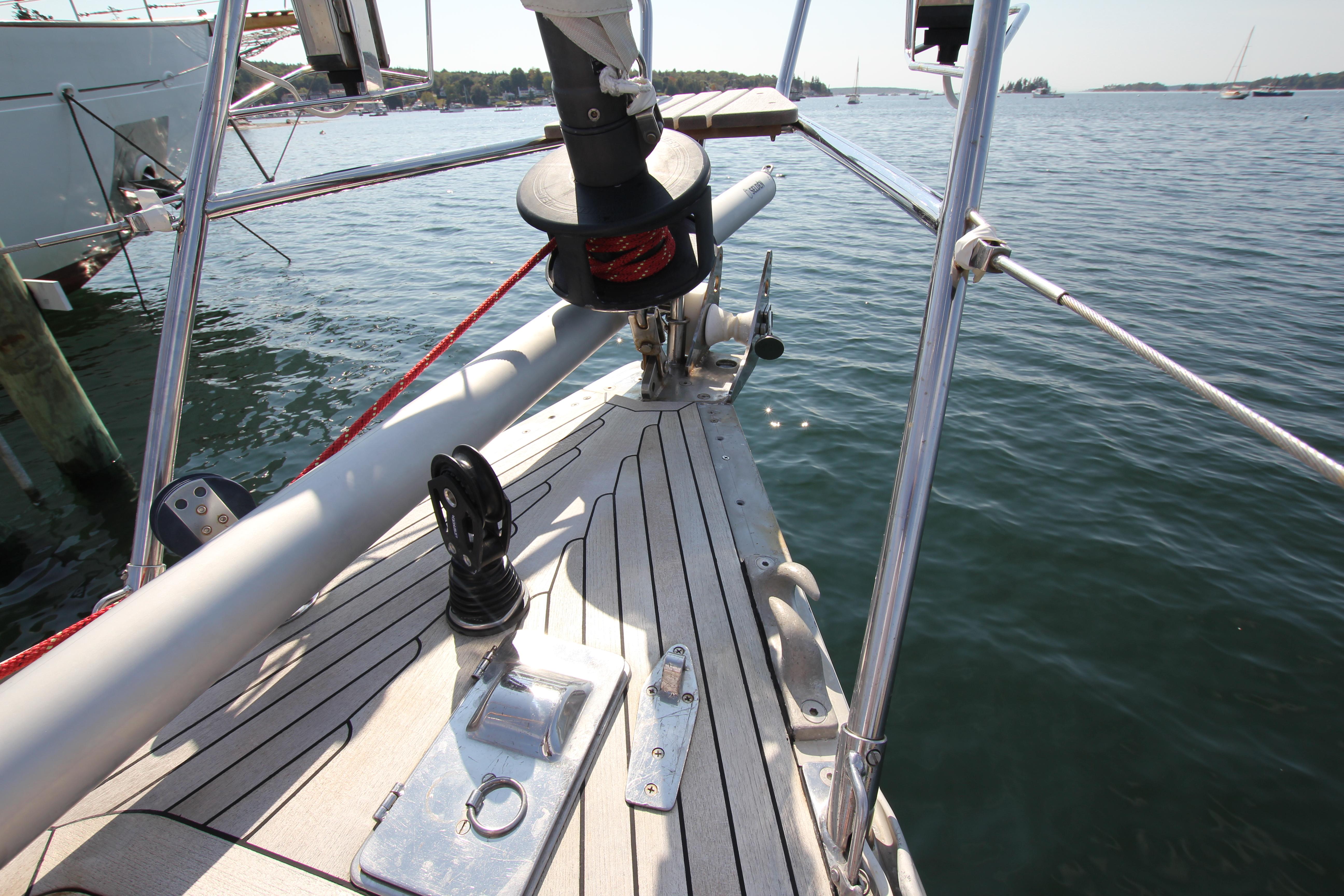 Newport RI Yacht Brokerage