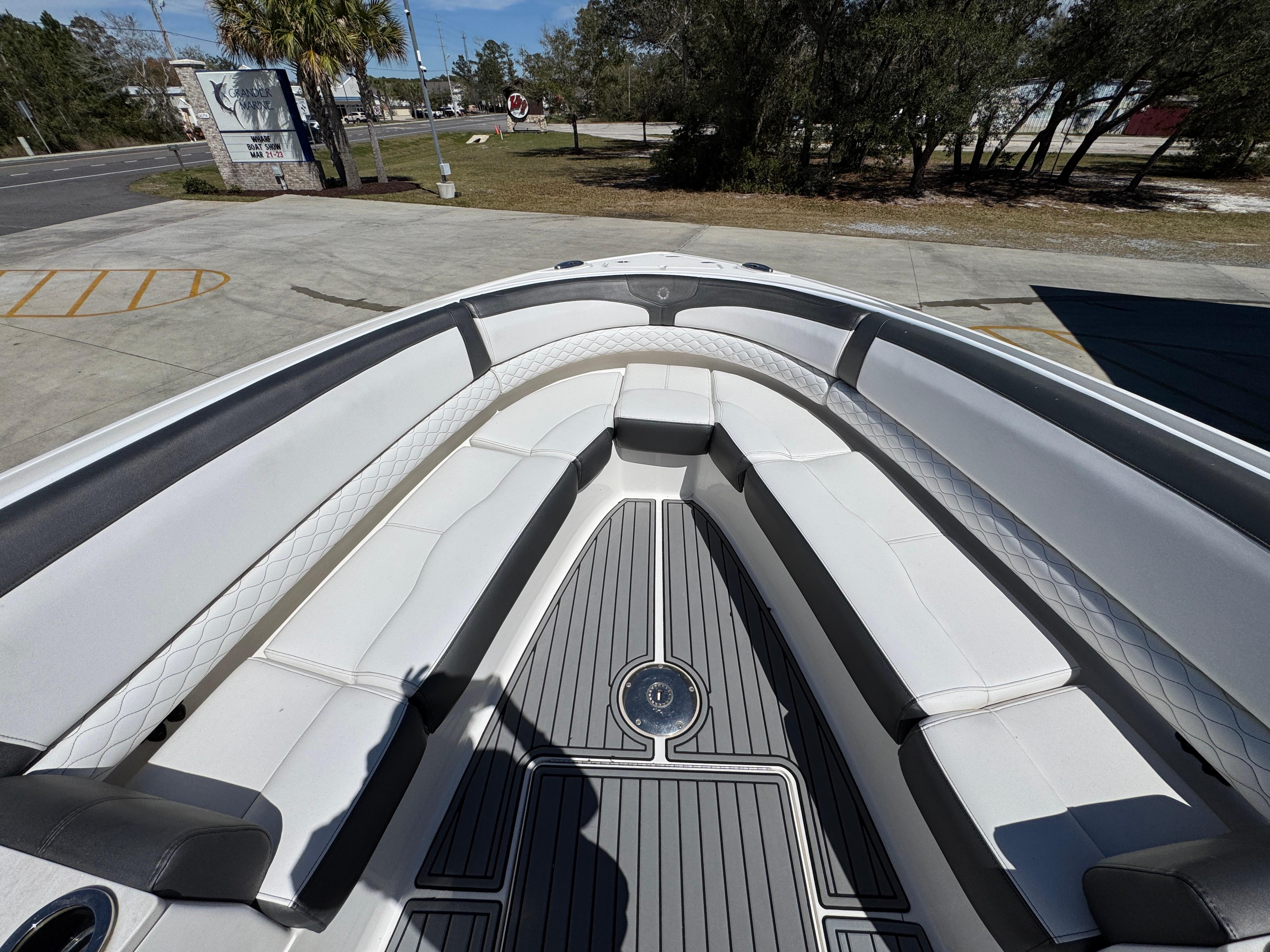 2019-fountain-39-nx-power-9723072-20250320144710492-1_XLARGE