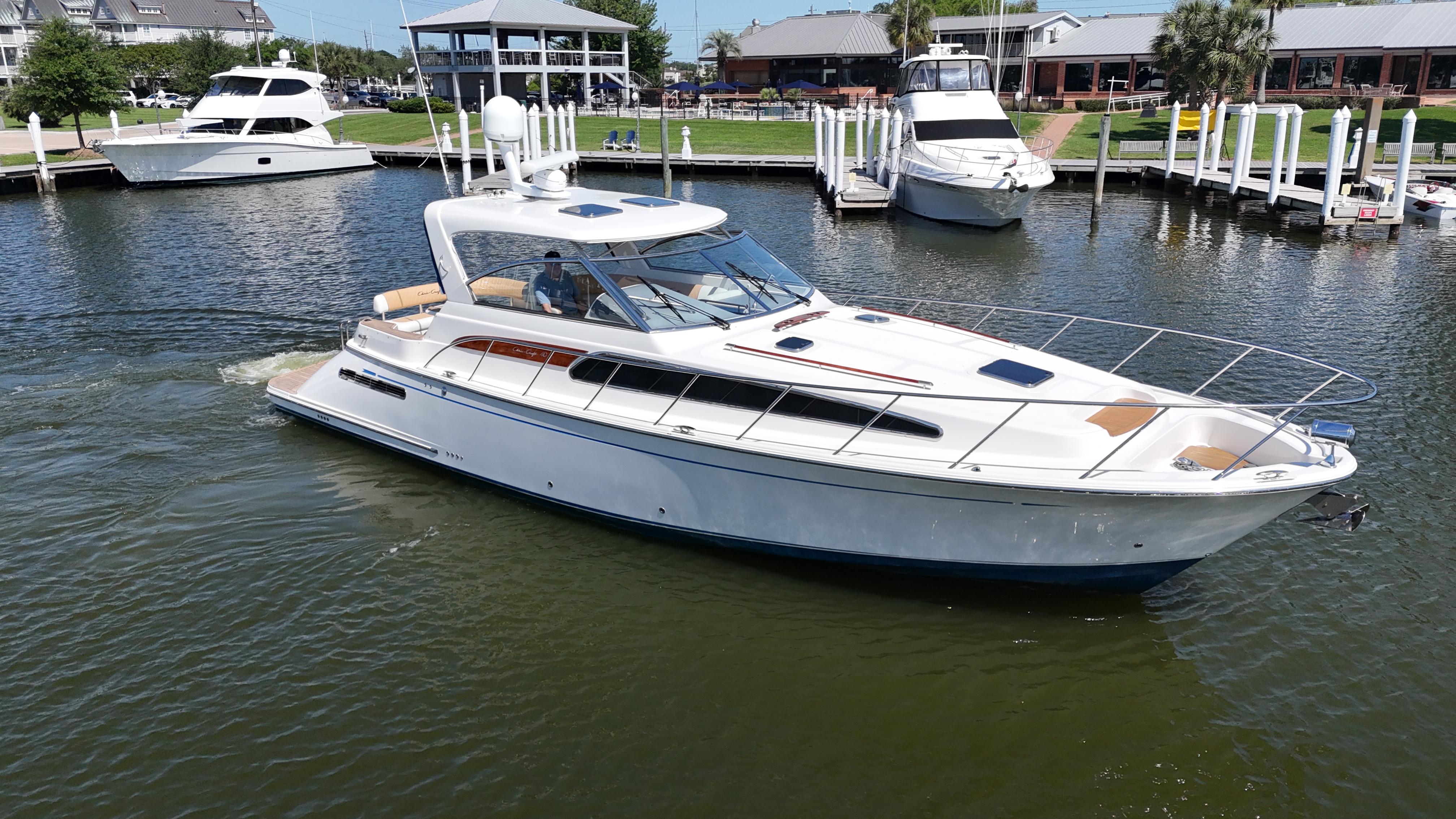 2007-chris-craft-roamer-40-power-9773080-20250508104422606-1_XLARGE