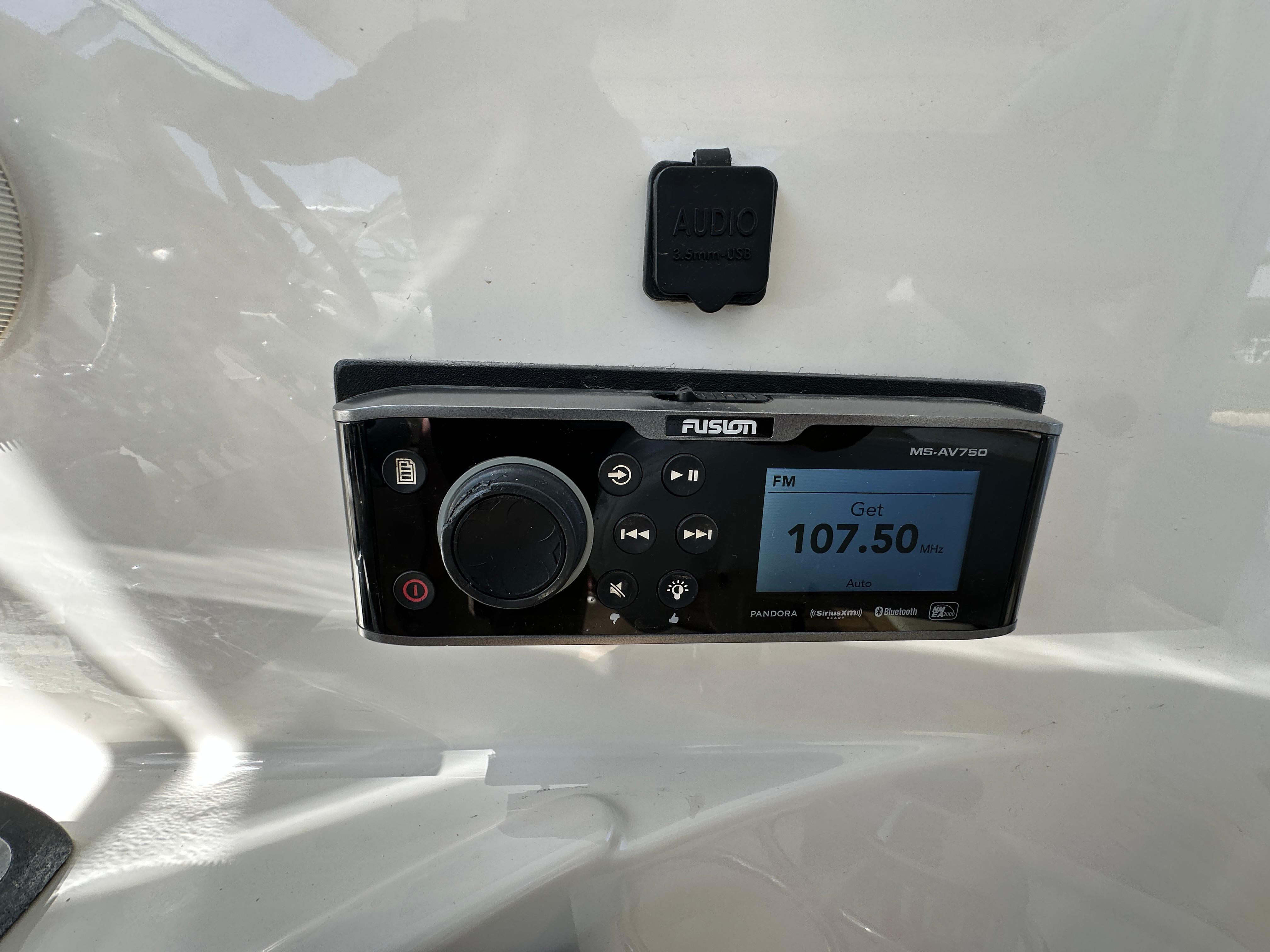 2007-chris-craft-roamer-40-power-9773080-20250508105747162-1_XLARGE