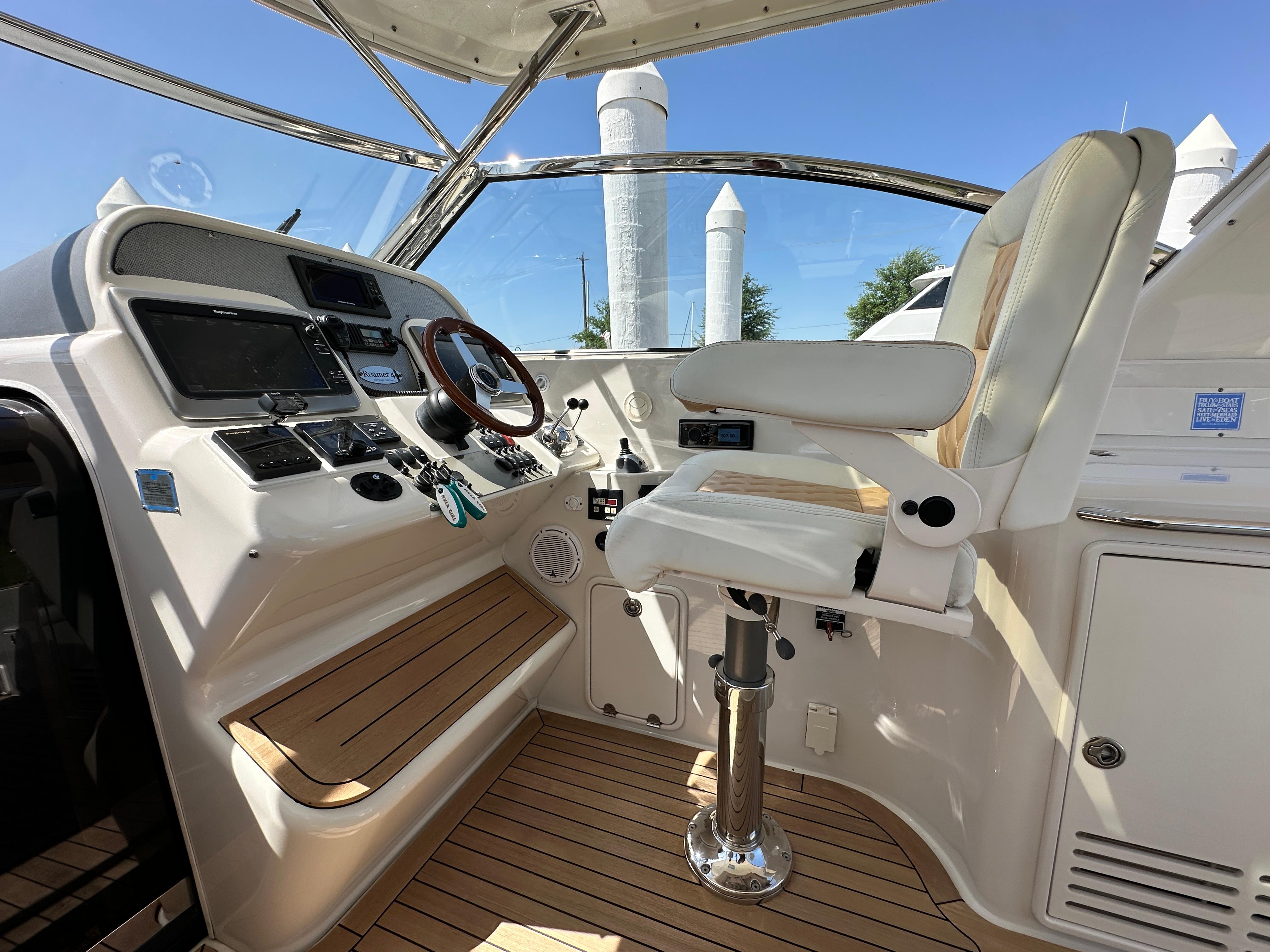 2007-chris-craft-roamer-40-power-9773080-20250508105807909-1_XLARGE
