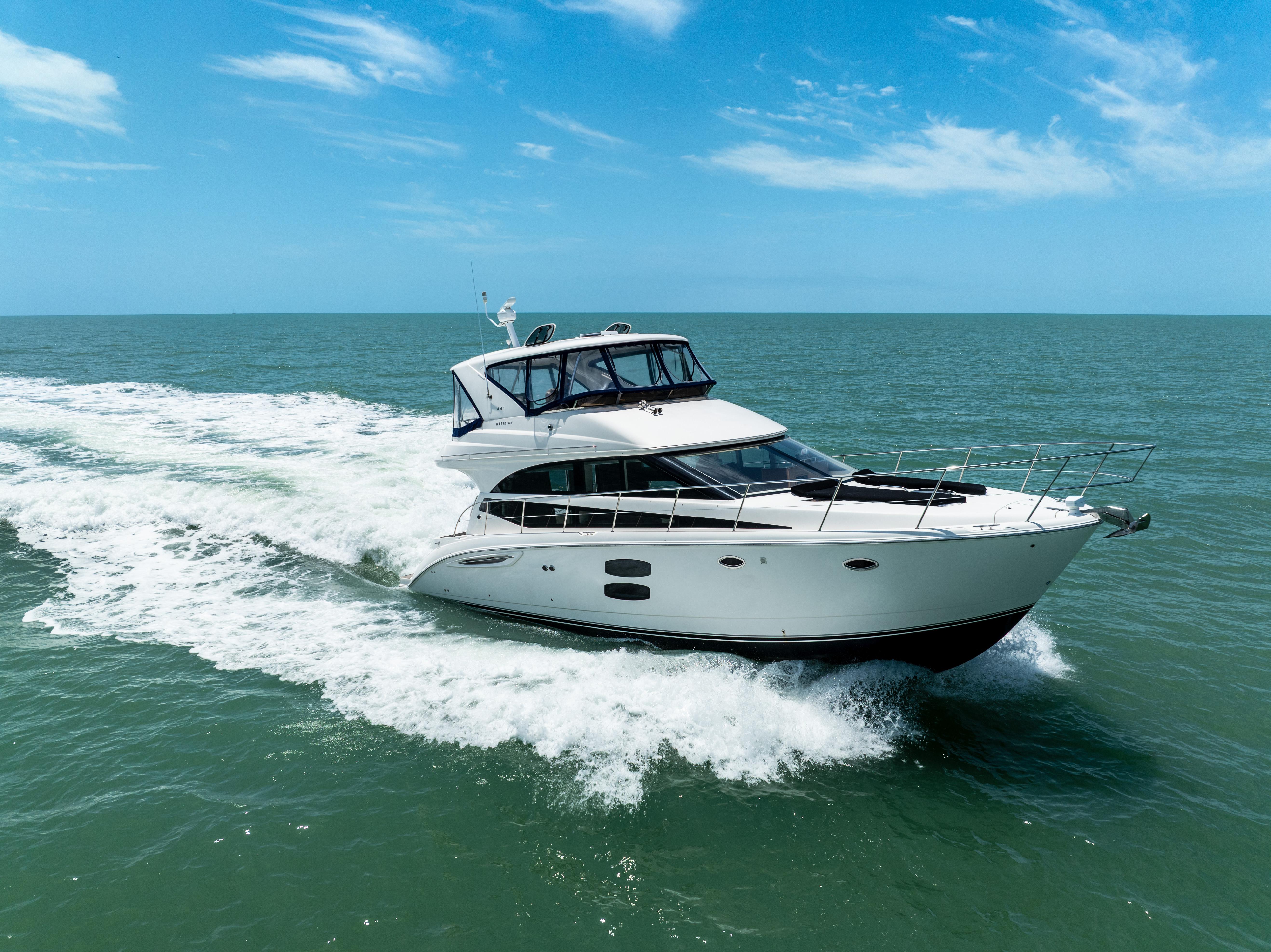 2012-meridian-441-sedan-power-9763082-20250429152128003-1_XLARGE