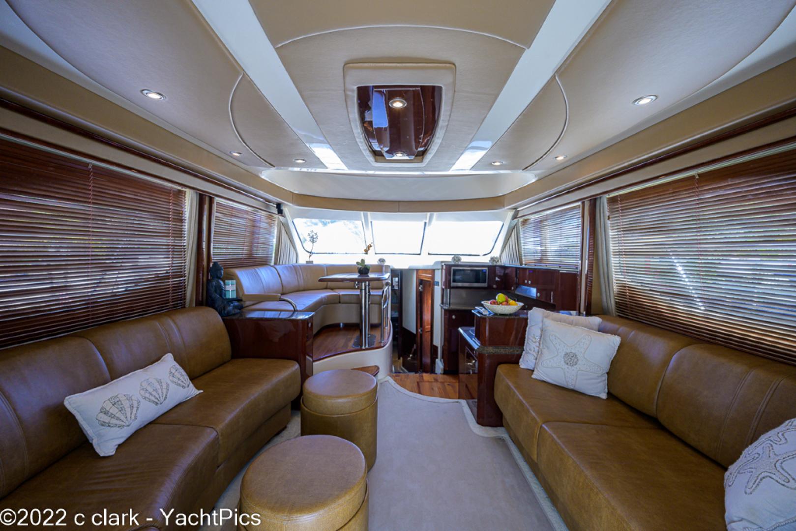 Sea Ray 52 - Salon