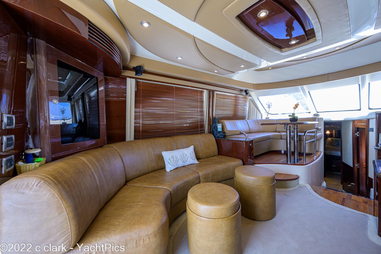 Sea Ray 52 - Salon