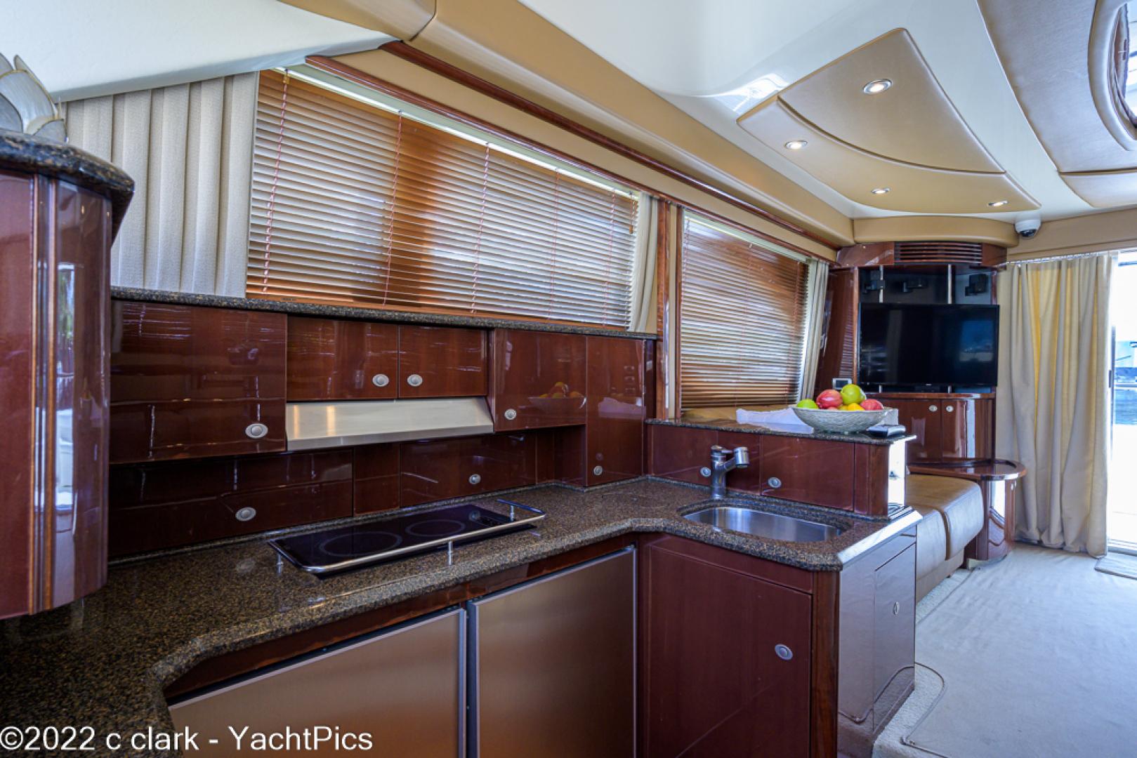 Sea Ray 52 - Galley