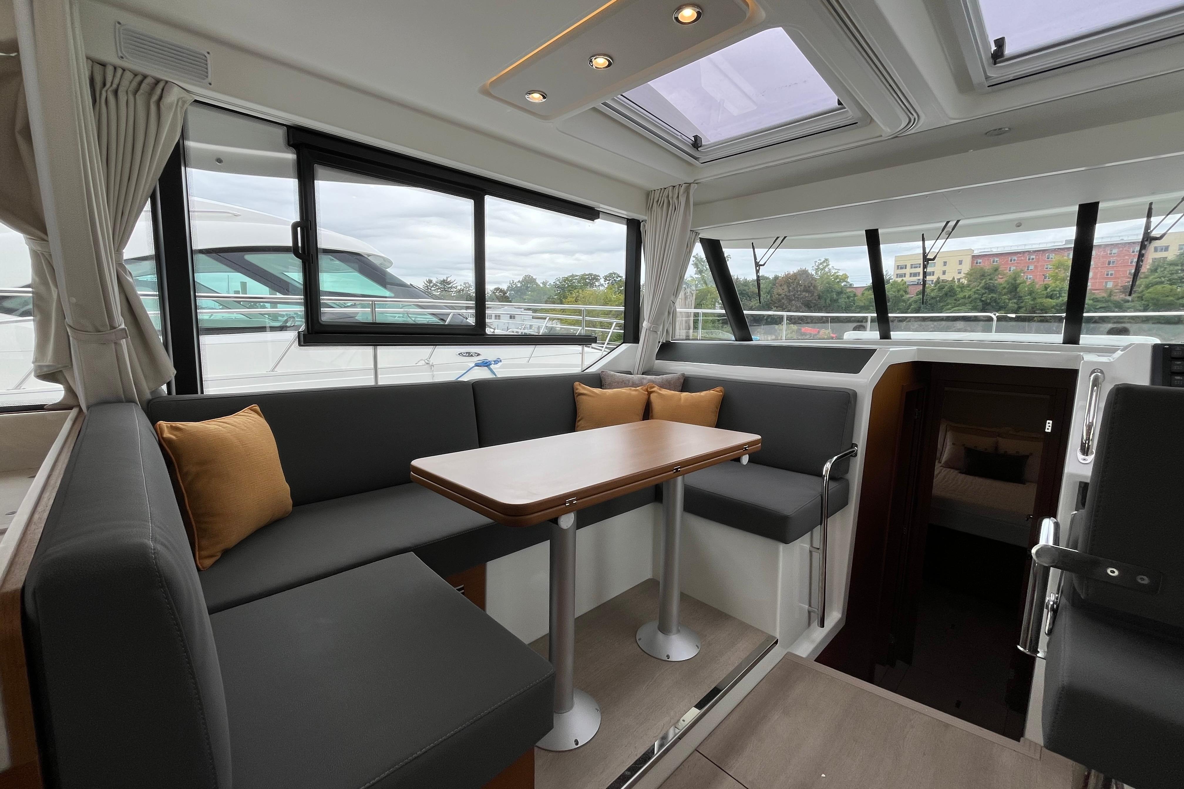 Yacht Photos Pics