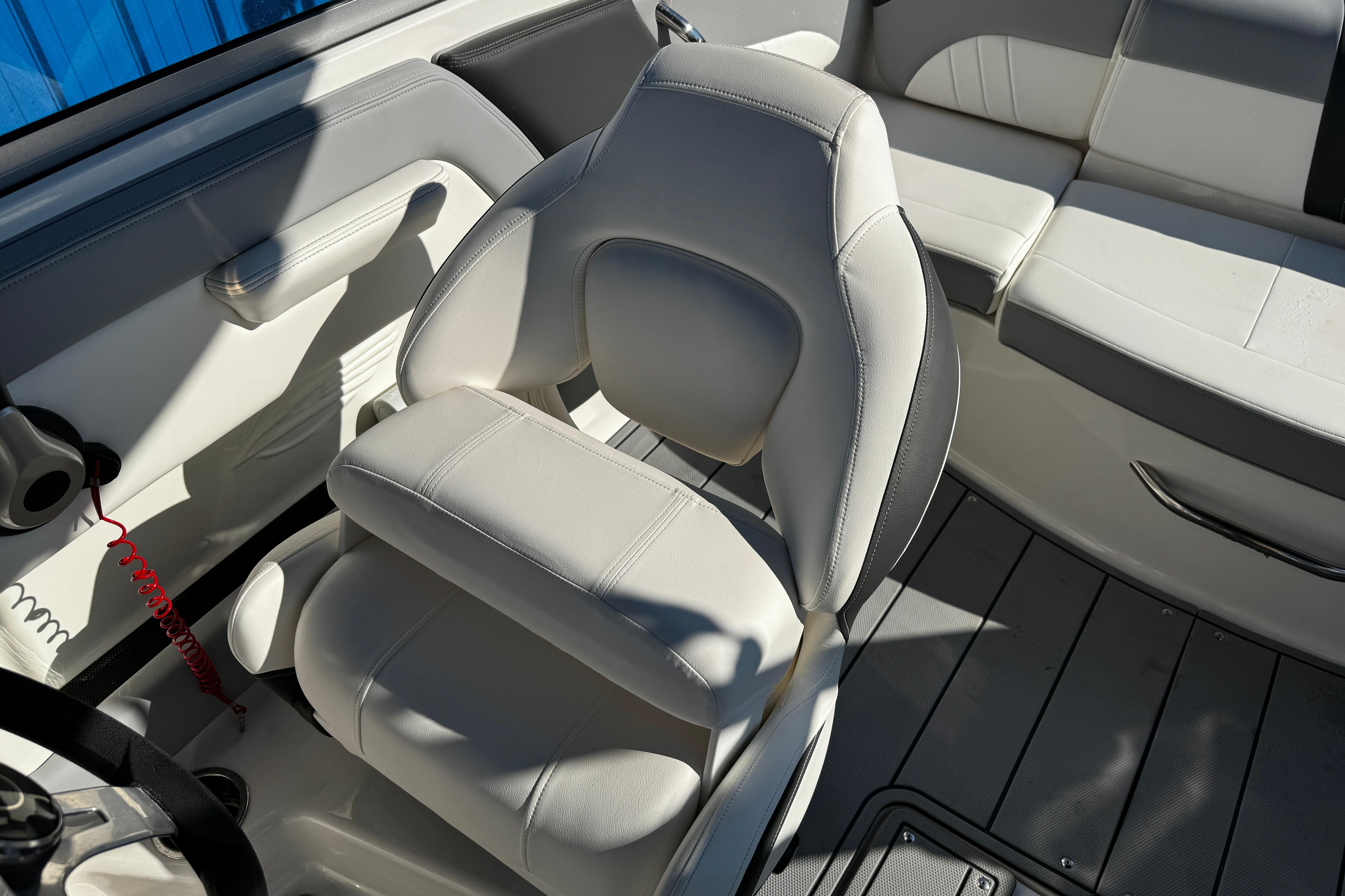 2024-chaparral-21-ssi-ob-power-10013096-20251113123251877-4