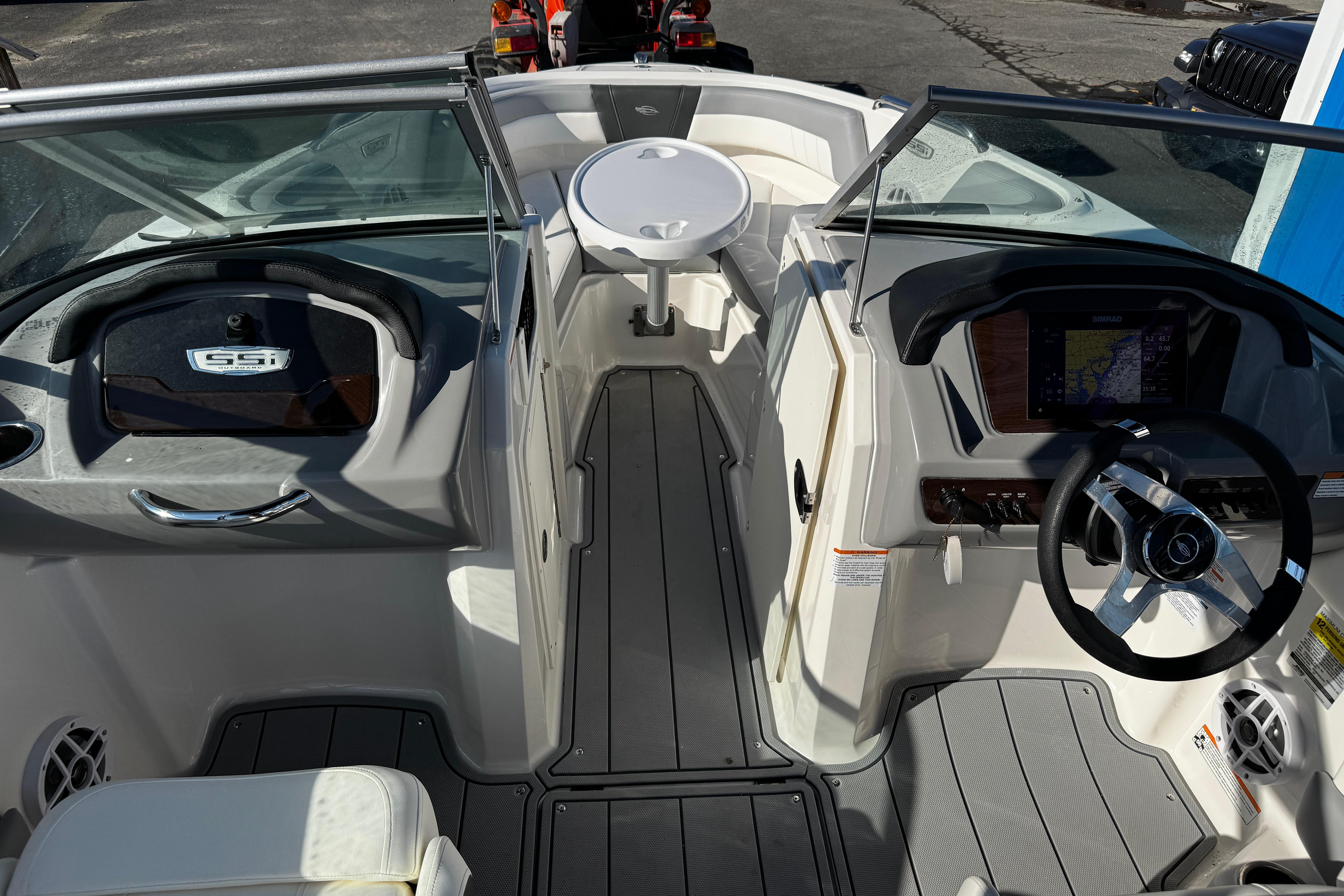 2024-chaparral-21-ssi-ob-power-10013096-20251113123400244-4
