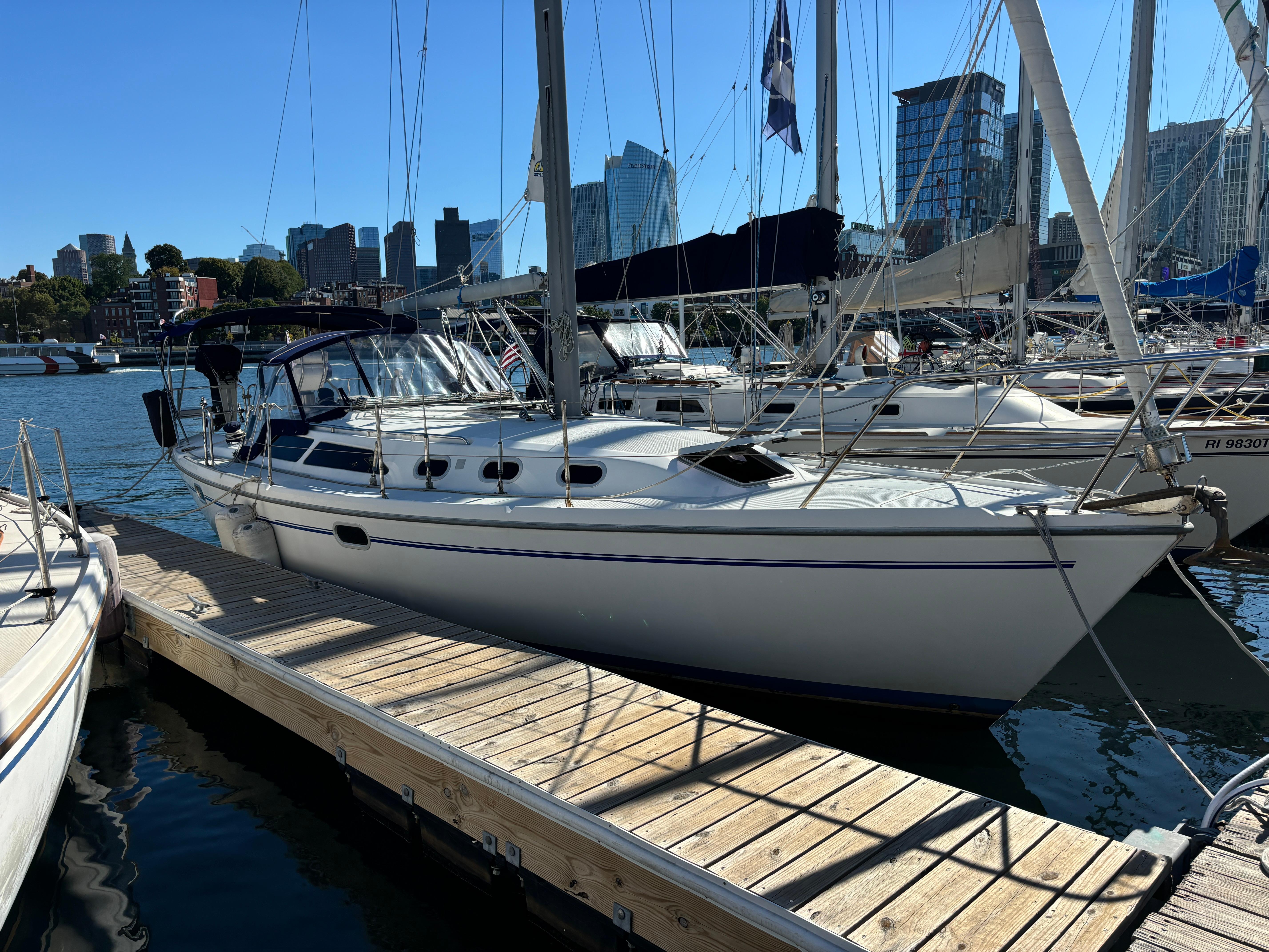 Newport RI Yacht Brokerage