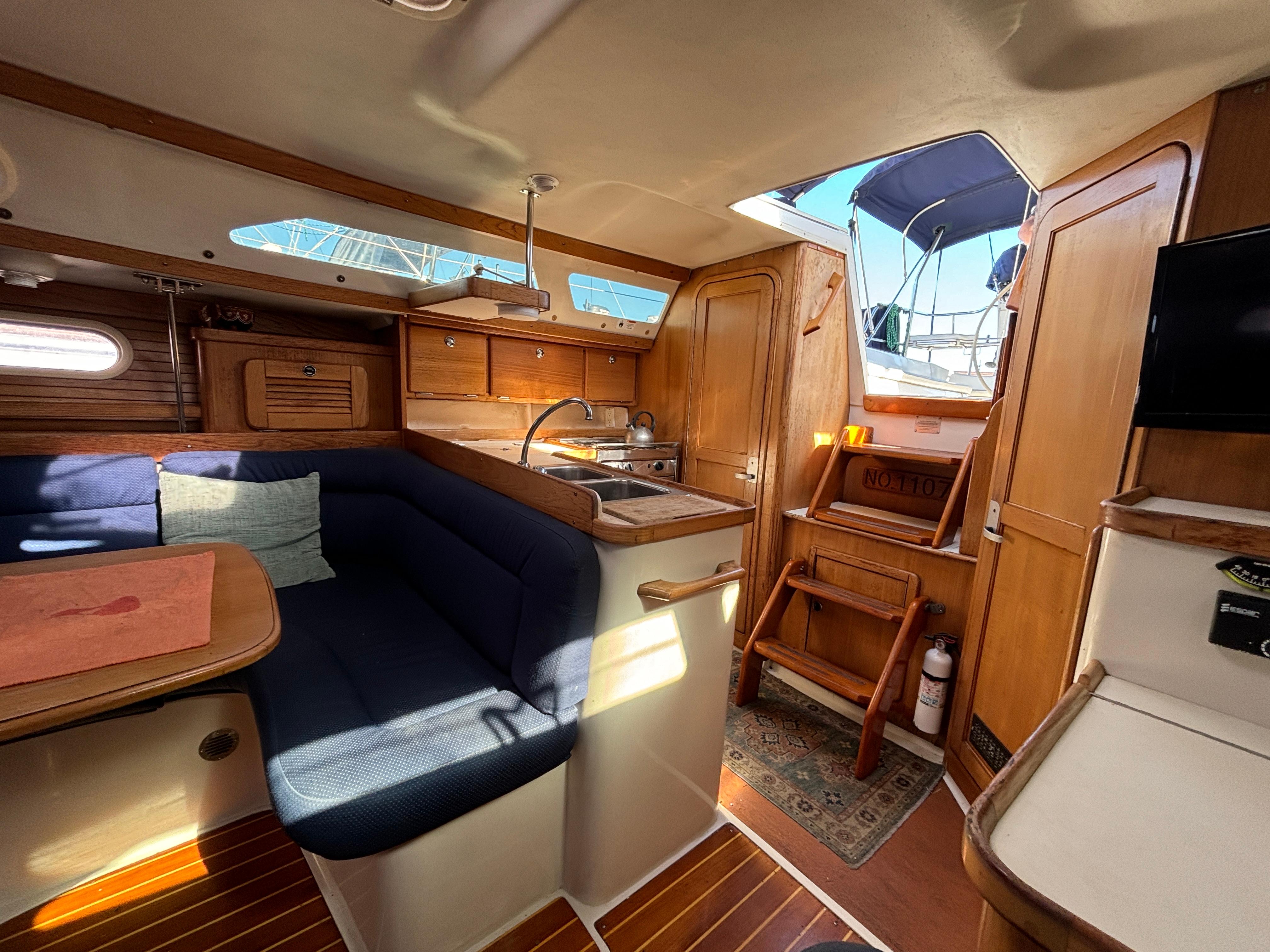 Newport RI Yacht Brokerage