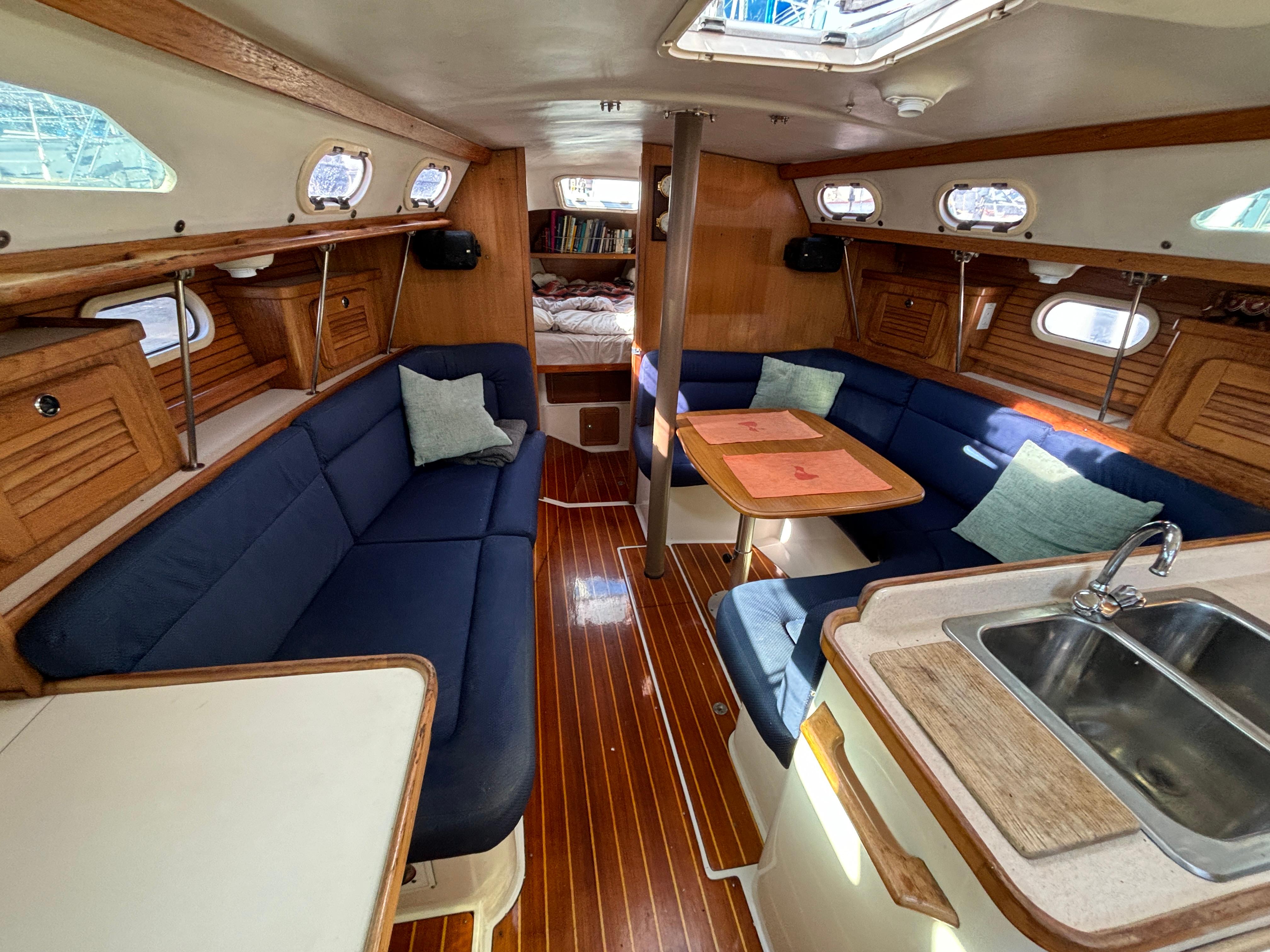 Newport RI Yacht Brokerage