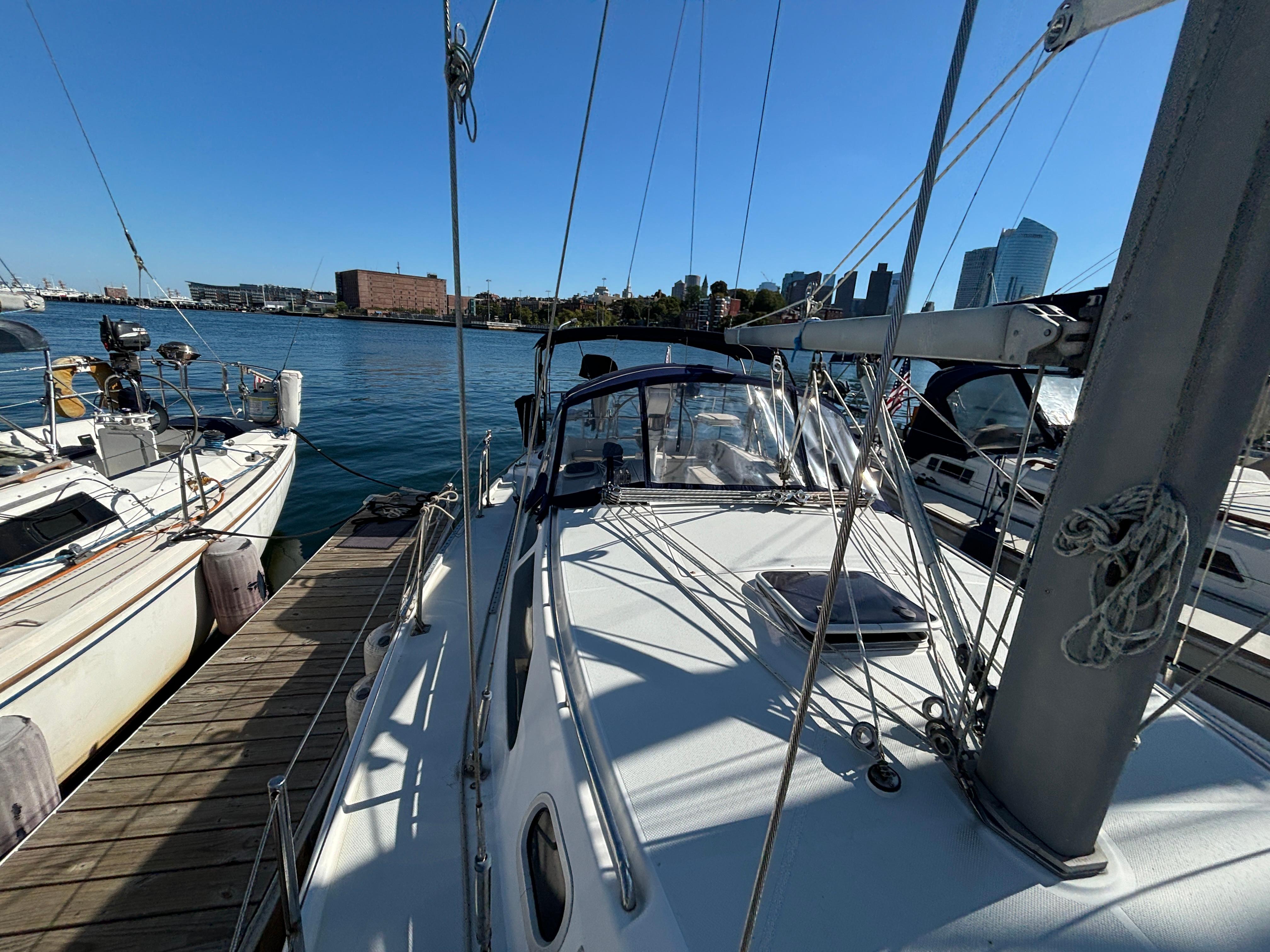 Newport RI Yacht Brokerage