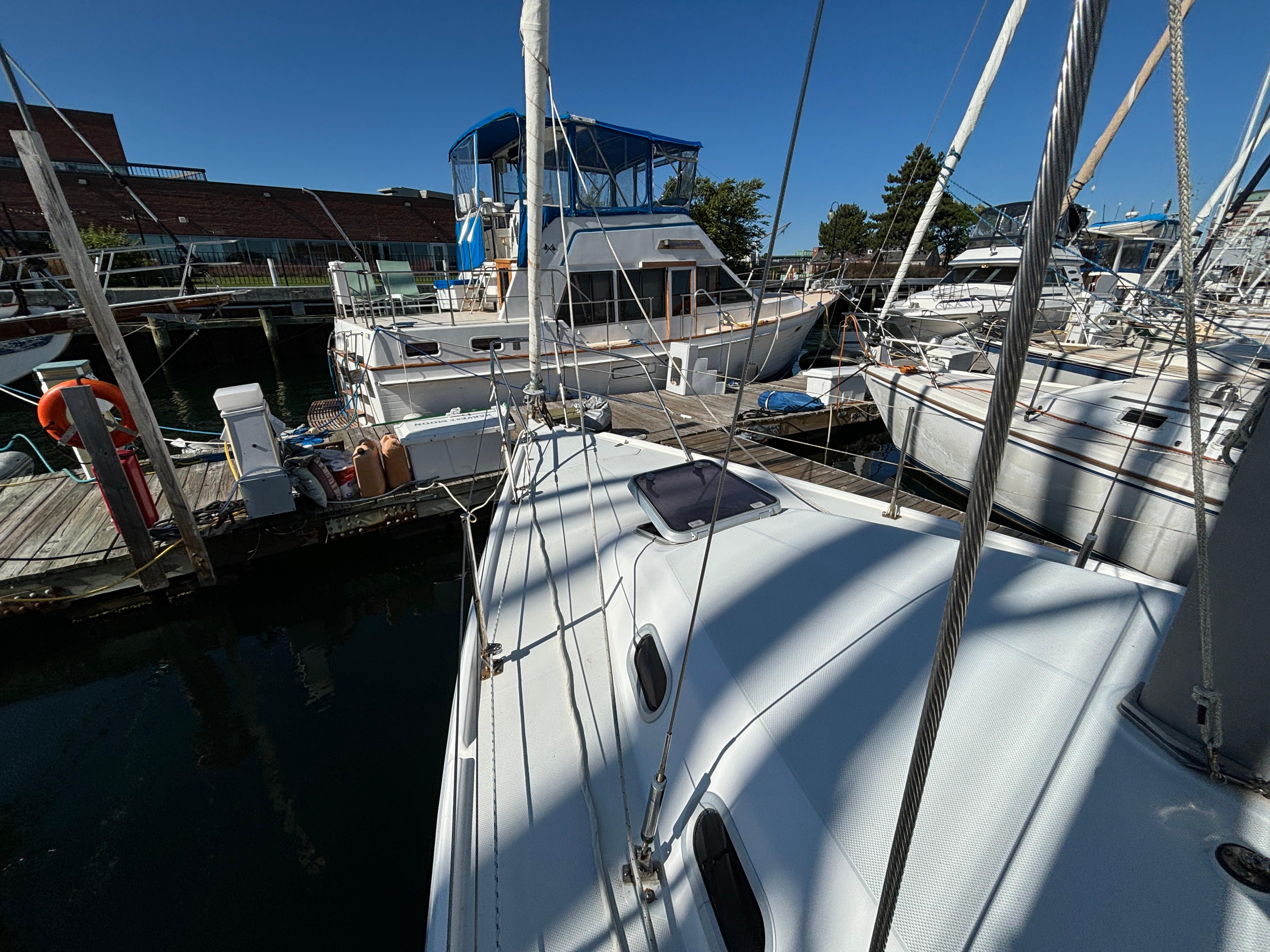 Newport RI Yacht Brokerage