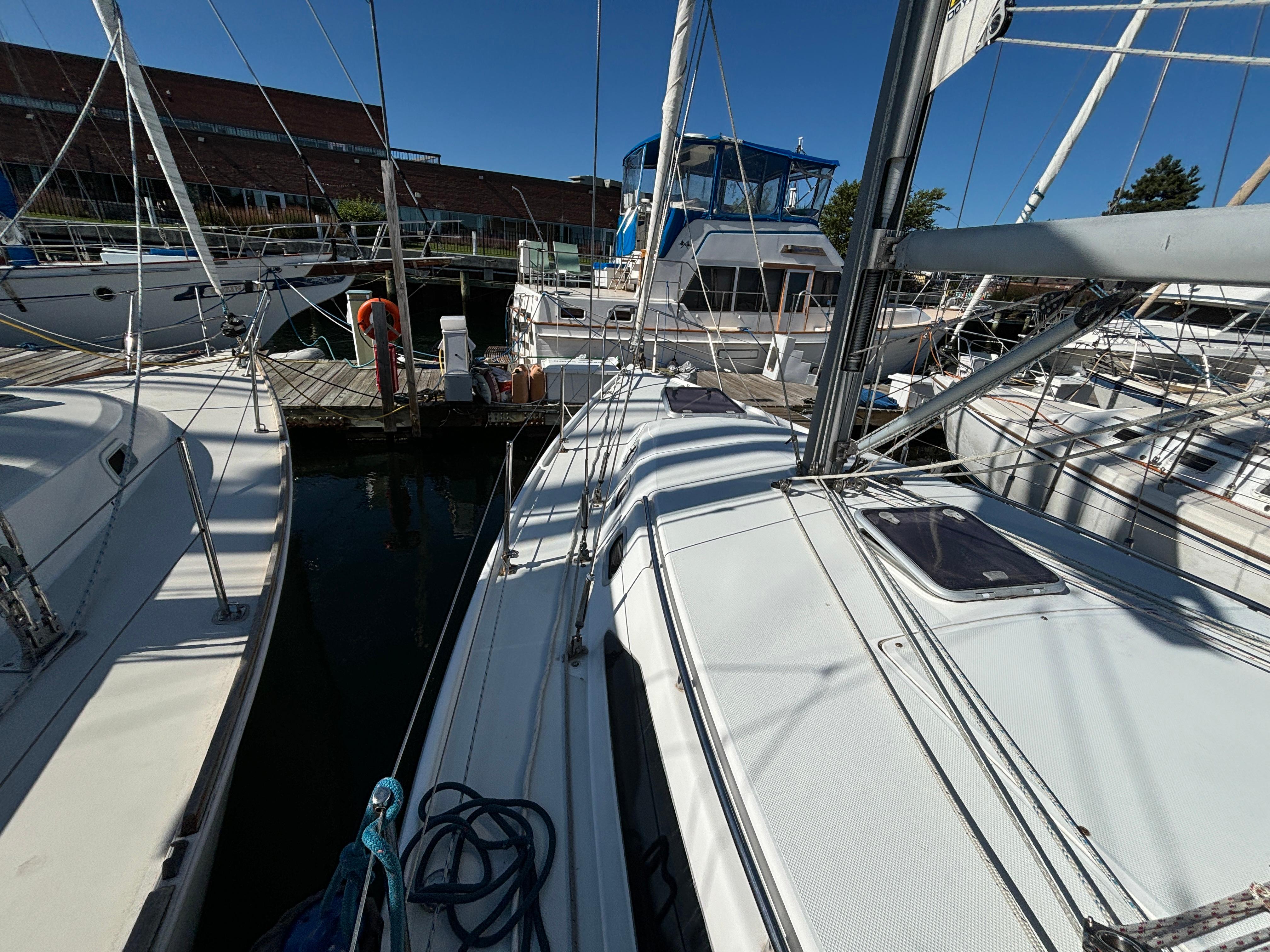 Newport RI Yacht Brokerage