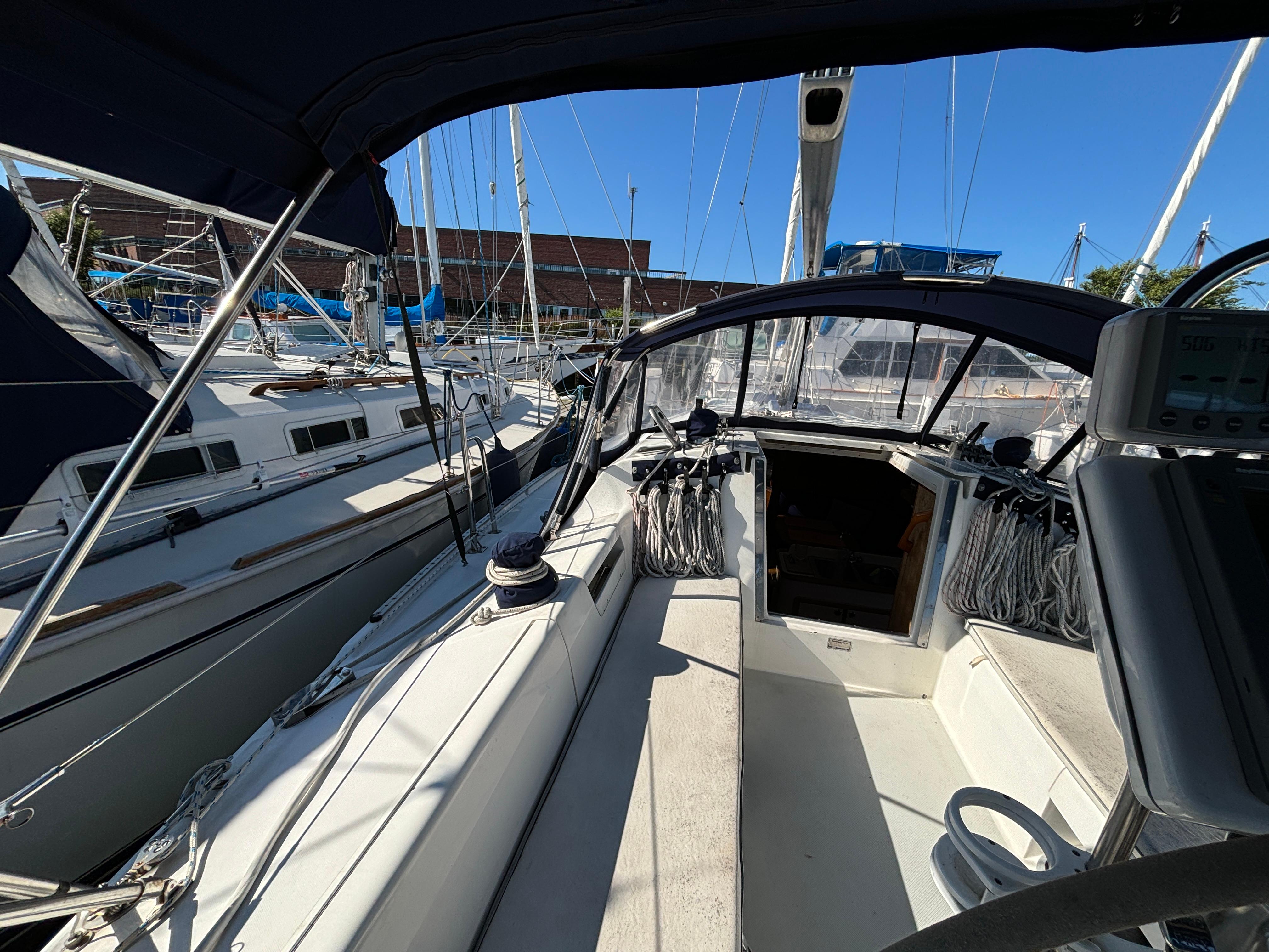 Newport RI Yacht Brokerage