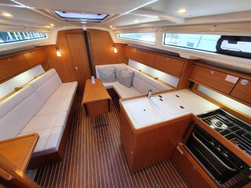 Bavaria Cruiser 34